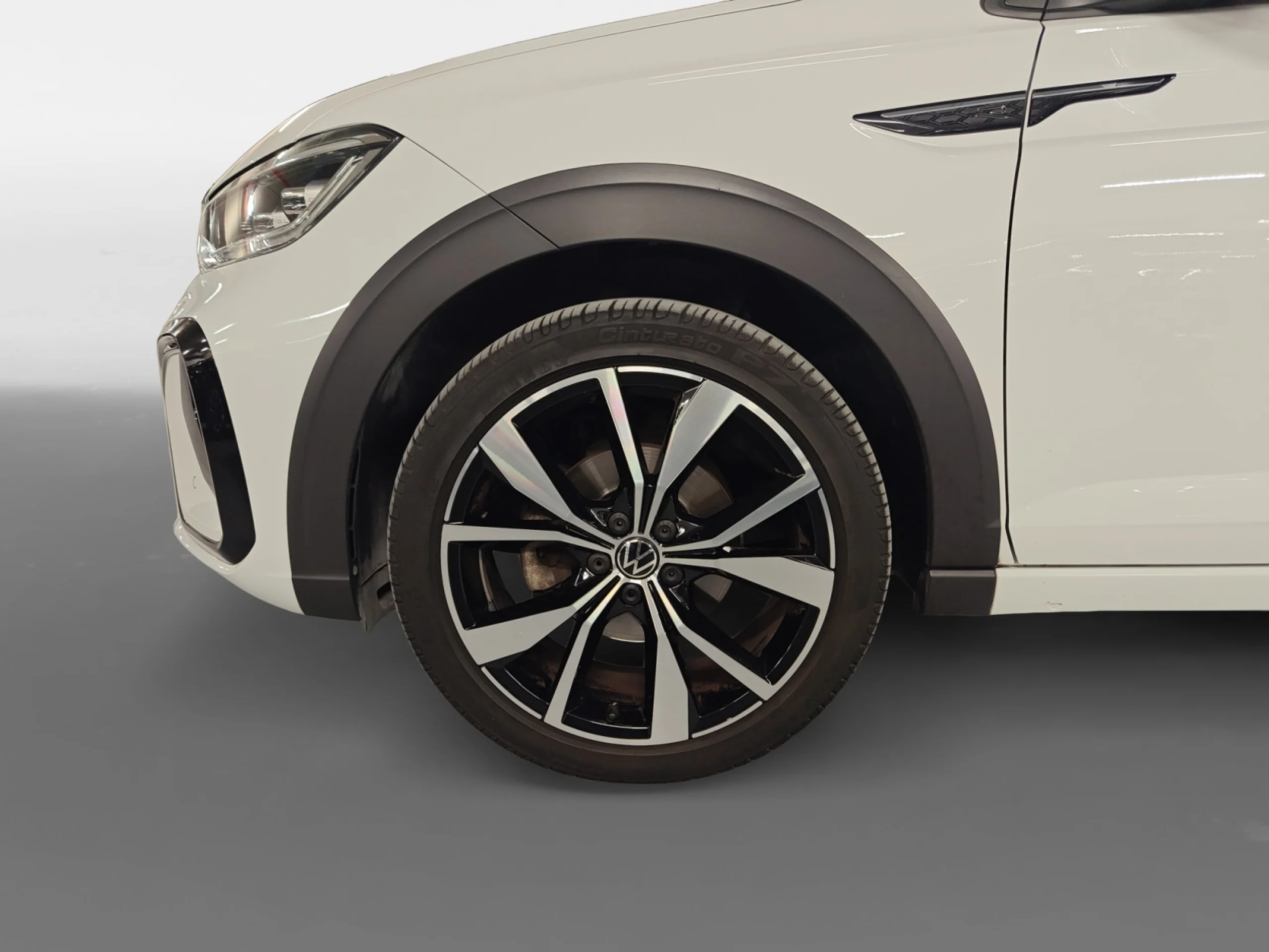 VOLKSWAGEN TAIGO R LINE 1.0 TSI 81KW (110CV) - Foto 8