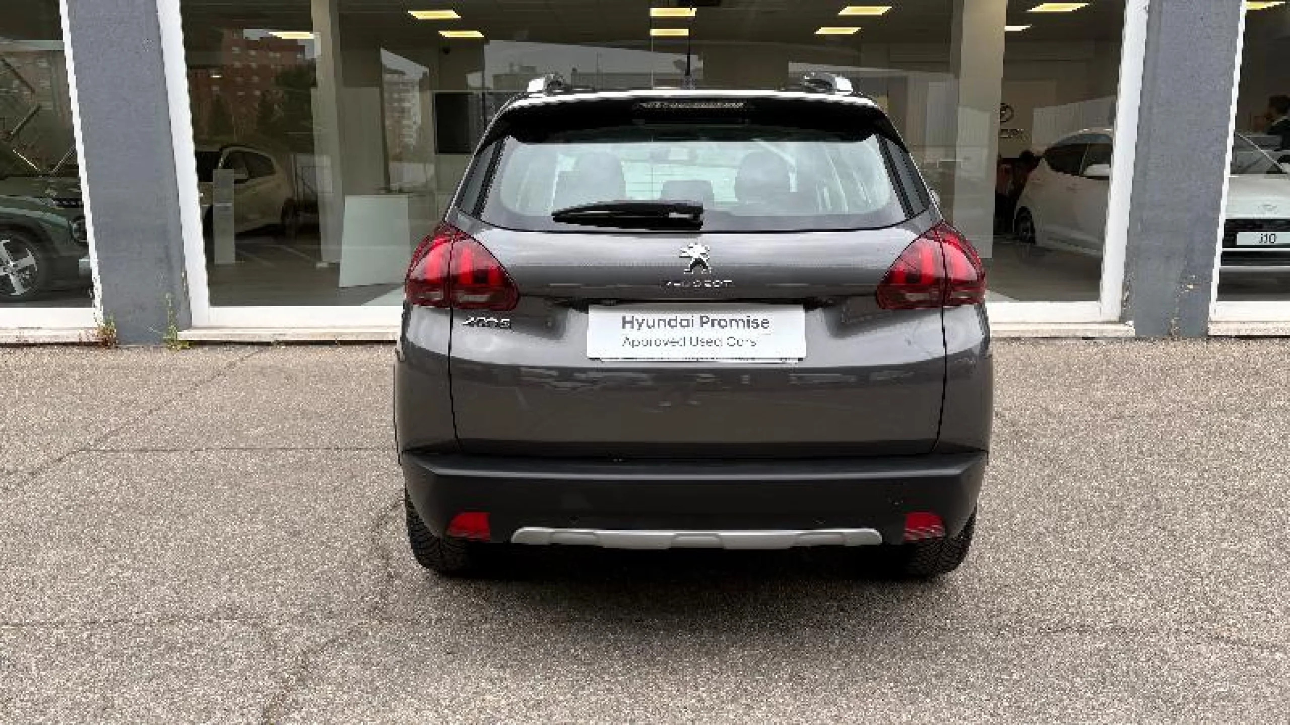 PEUGEOT 2008 ALLURE BLUEHDI 100 S&S BVM6 - Foto 8