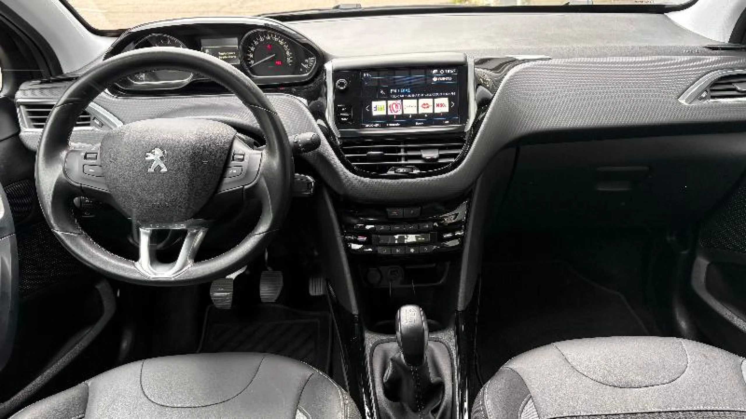 PEUGEOT 2008 ALLURE BLUEHDI 100 S&S BVM6 - Foto 14