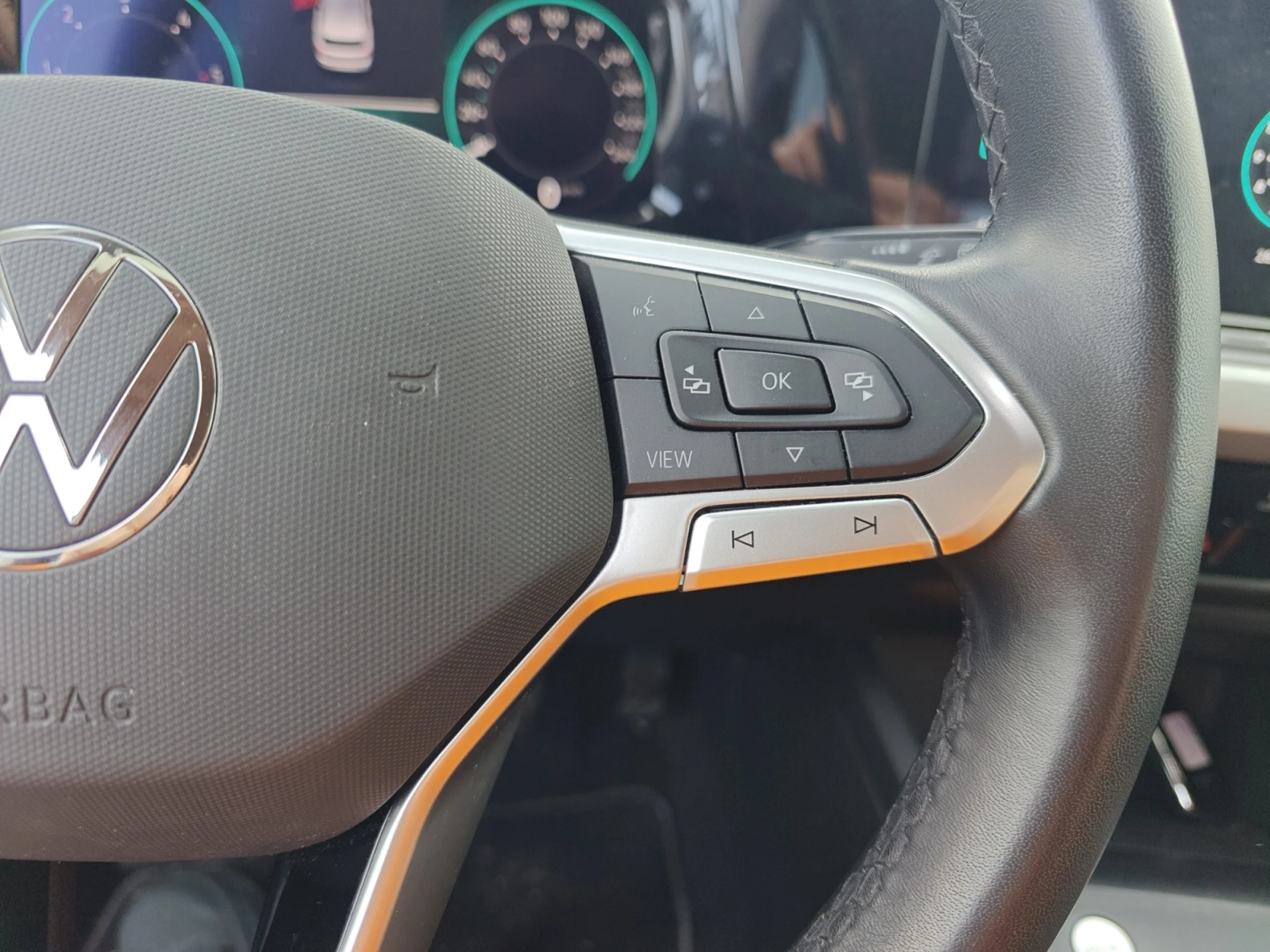 VOLKSWAGEN GOLF LIFE 2.0 TDI 85KW (115CV) - Foto 10