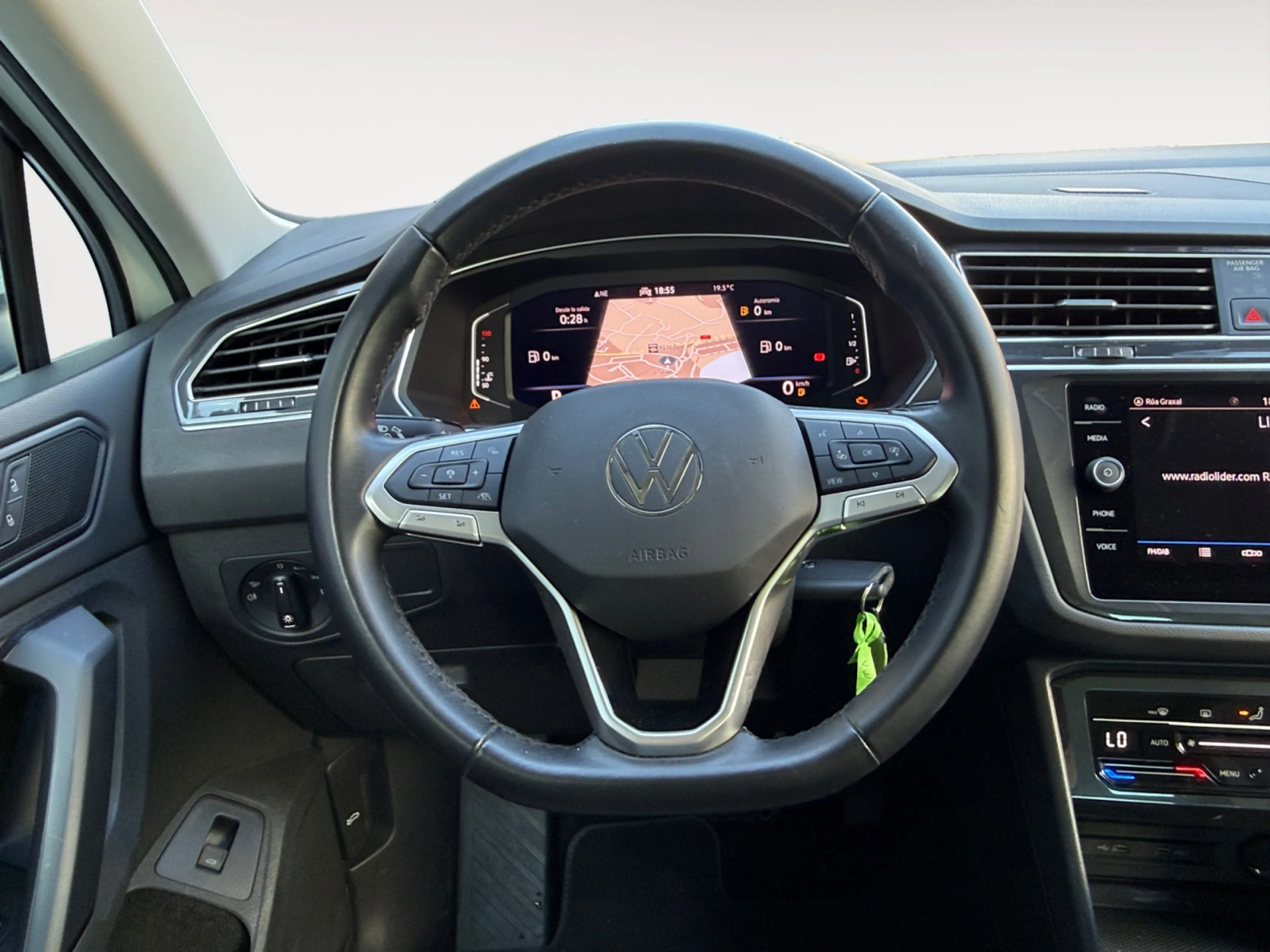 VOLKSWAGEN TIGUAN LIFE 1.5 TSI 110KW (150CV) DSG - Foto 11
