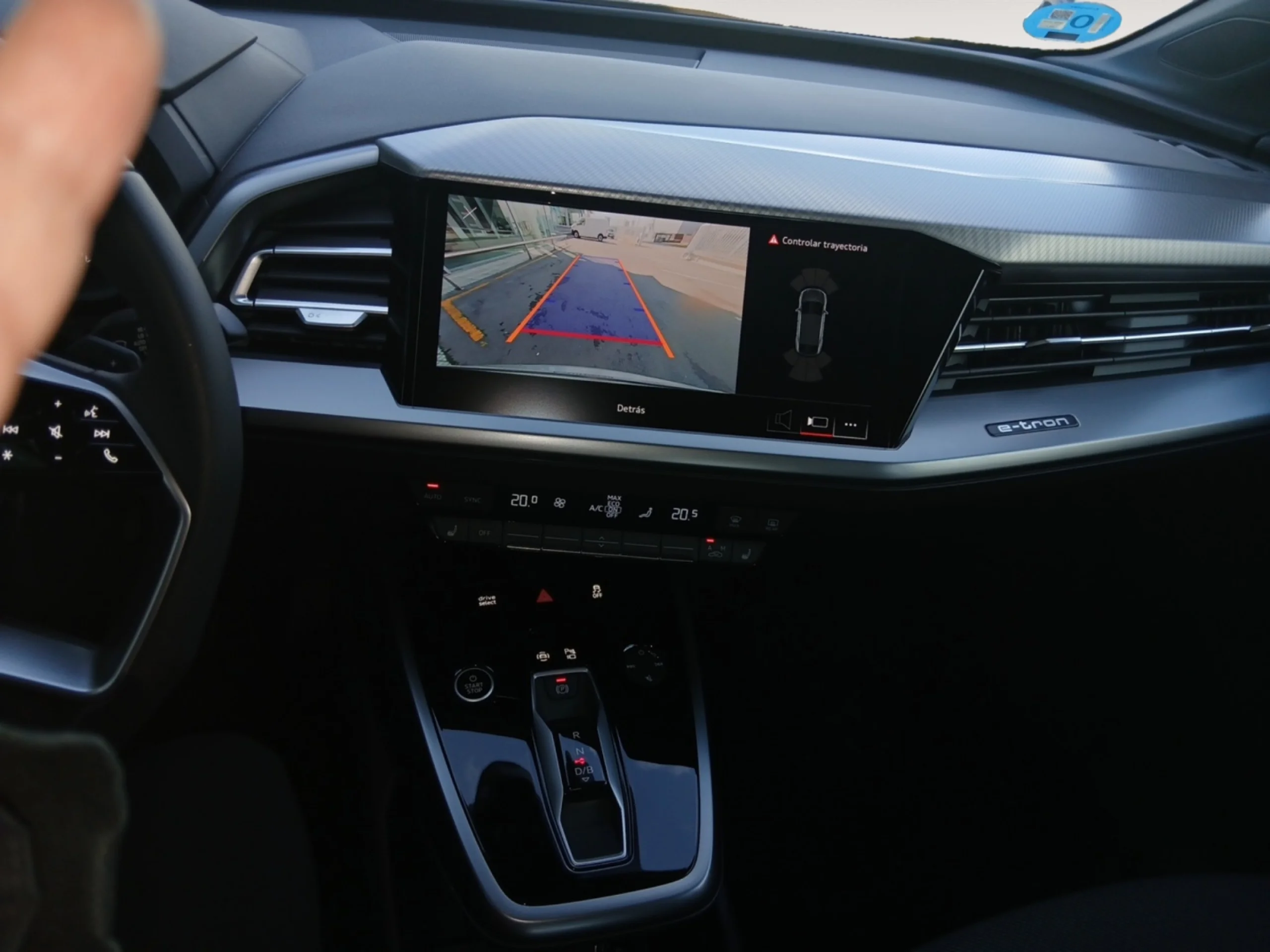 AUDI Q4 Q4 SPORTBACK GENUINE EDITION 45 E TRON  210,00 KW 77,0 KWH - Foto 20