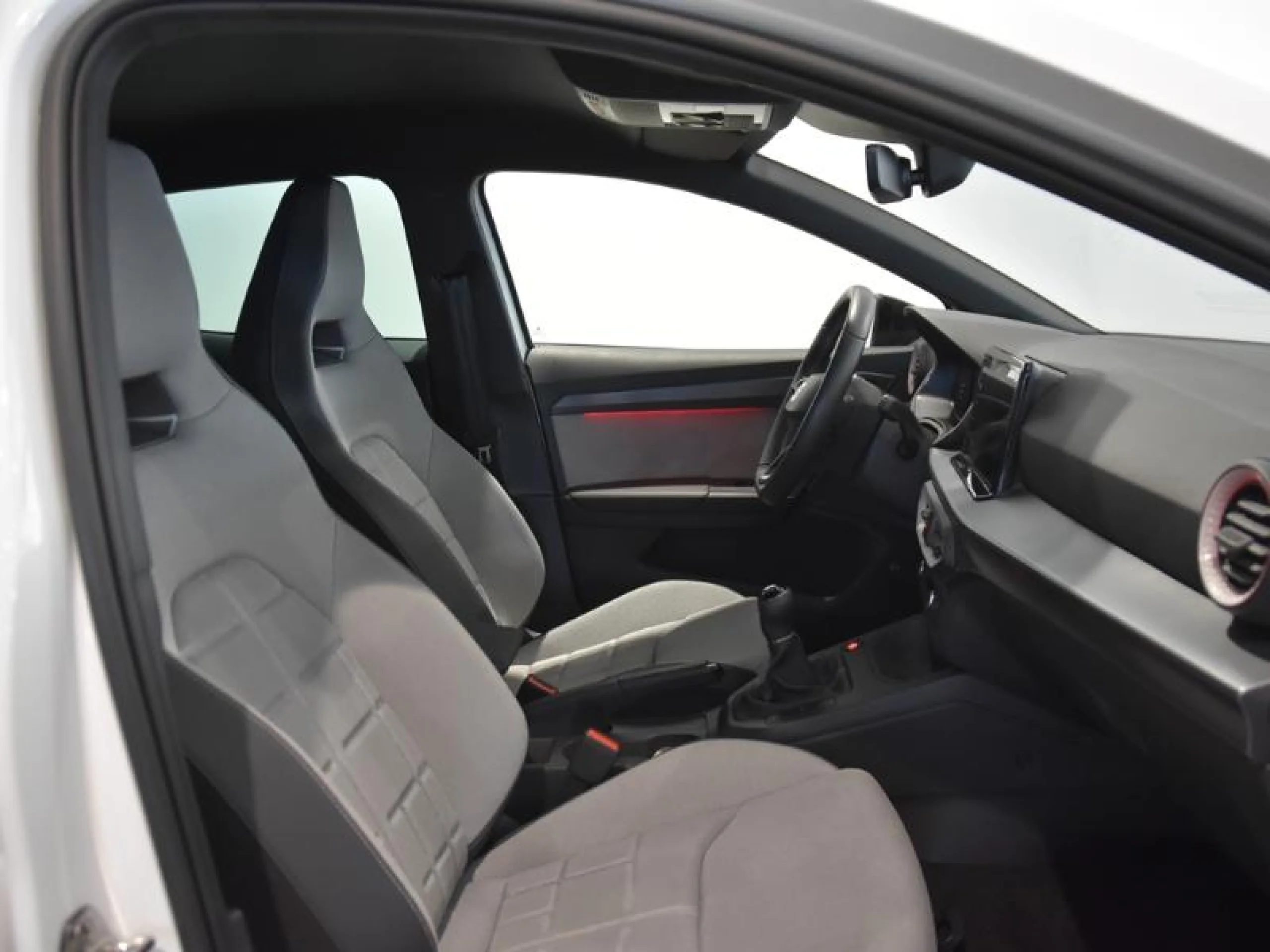 SEAT IBIZA 1.0 TSI 85KW (115CV) START&STOP FR+ - Foto 5
