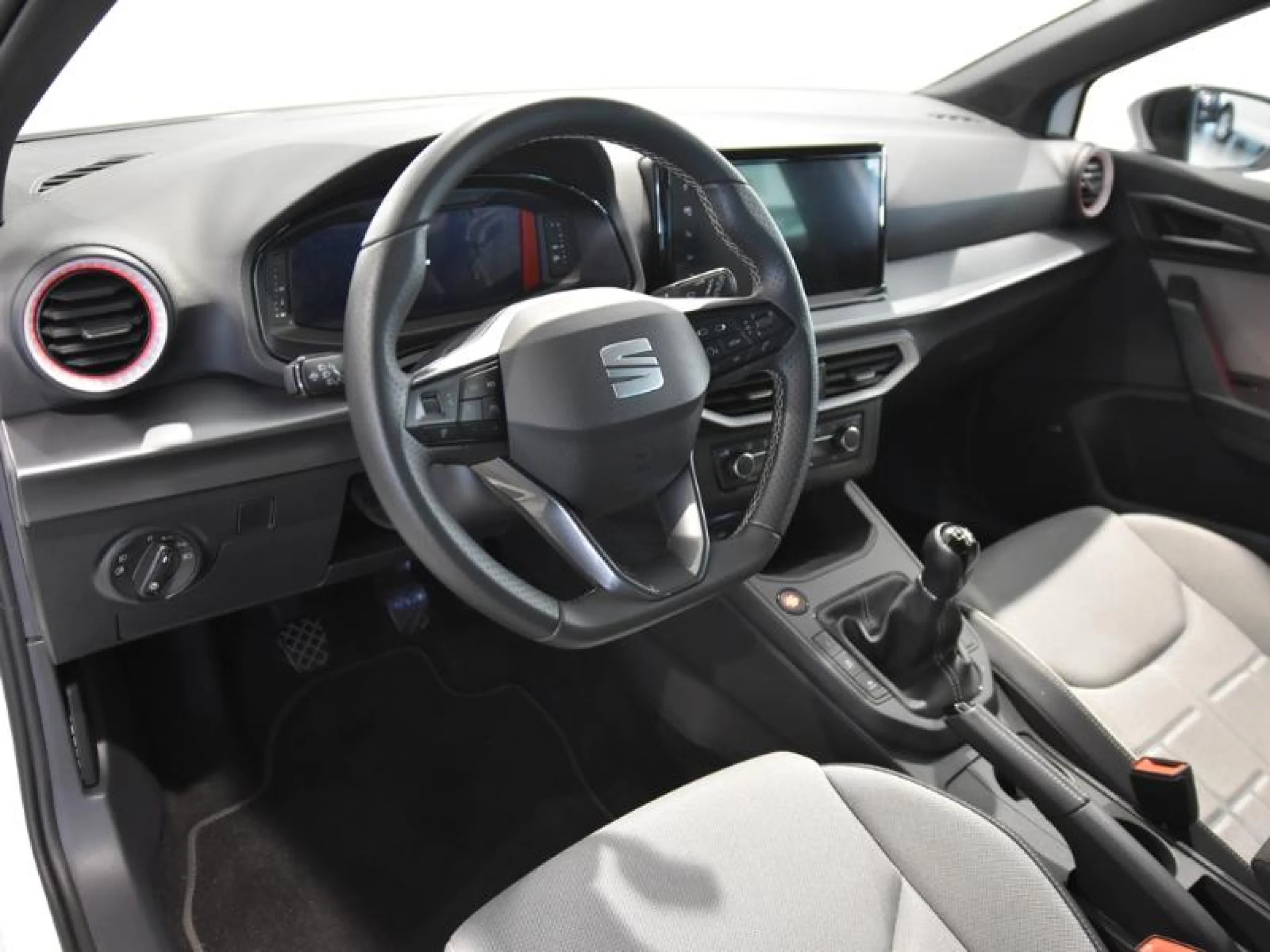 SEAT IBIZA 1.0 TSI 85KW (115CV) START&STOP FR+ - Foto 9