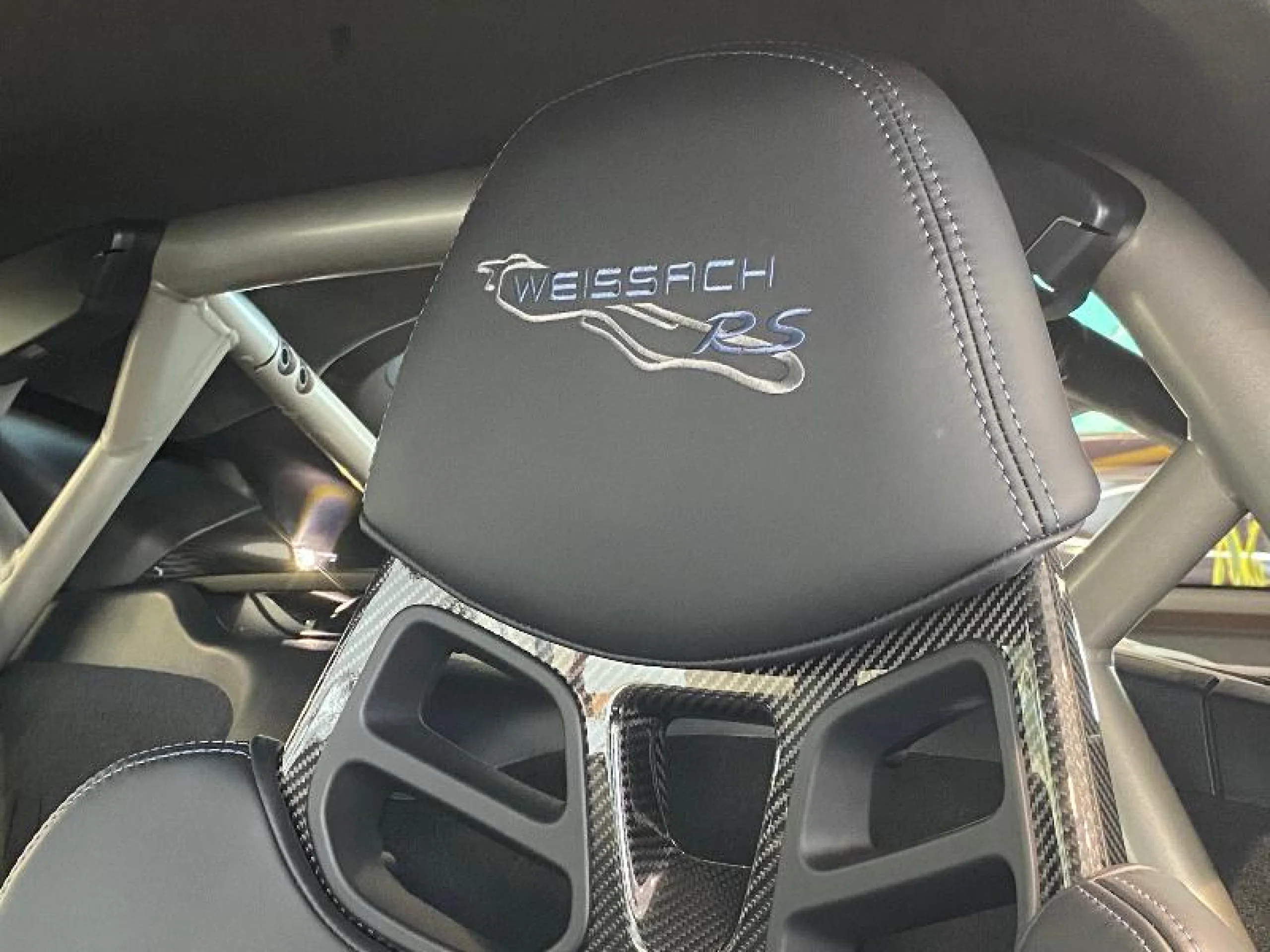 PORSCHE 718 CAYMAN GT4 RS - Foto 14