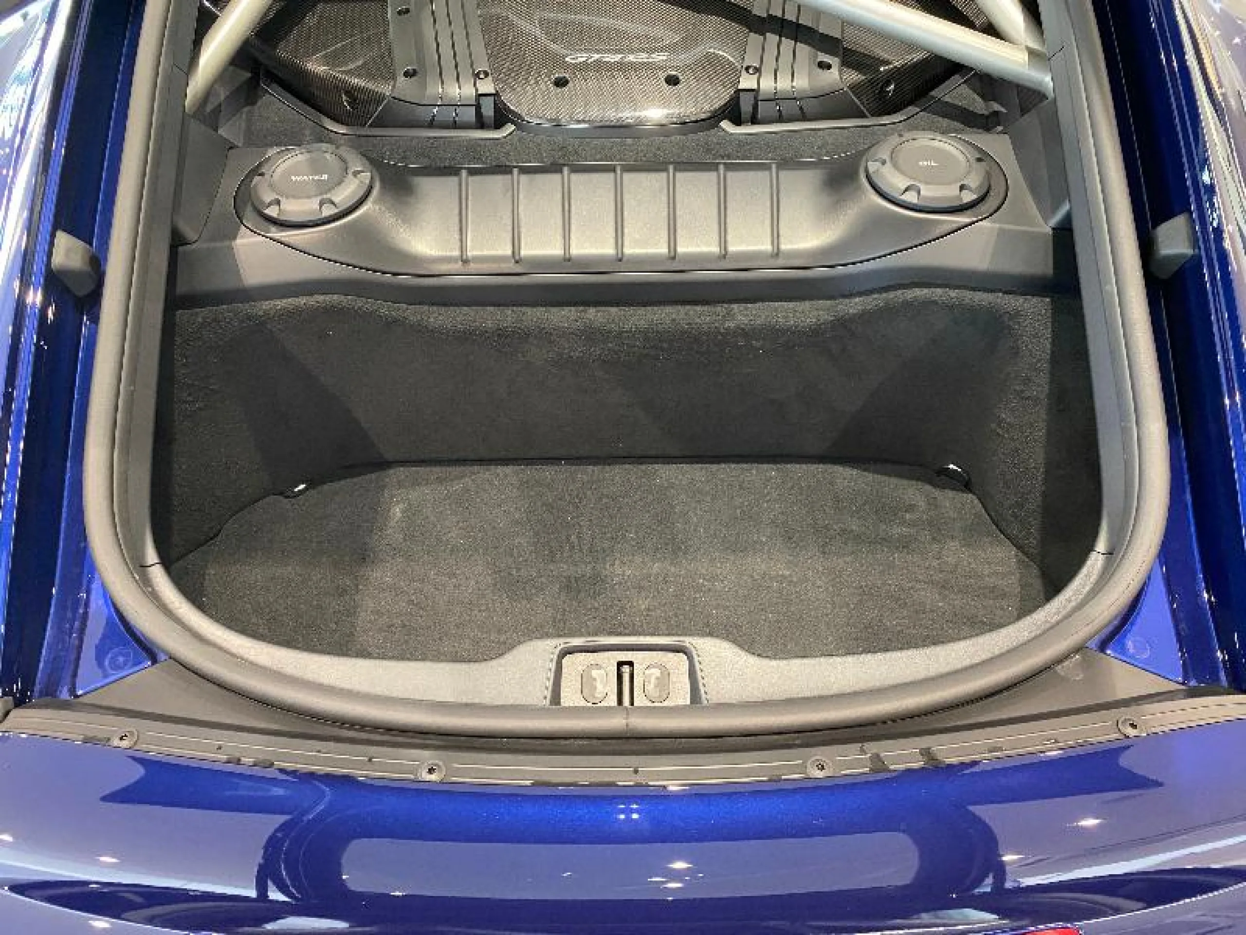 PORSCHE 718 CAYMAN GT4 RS - Foto 20