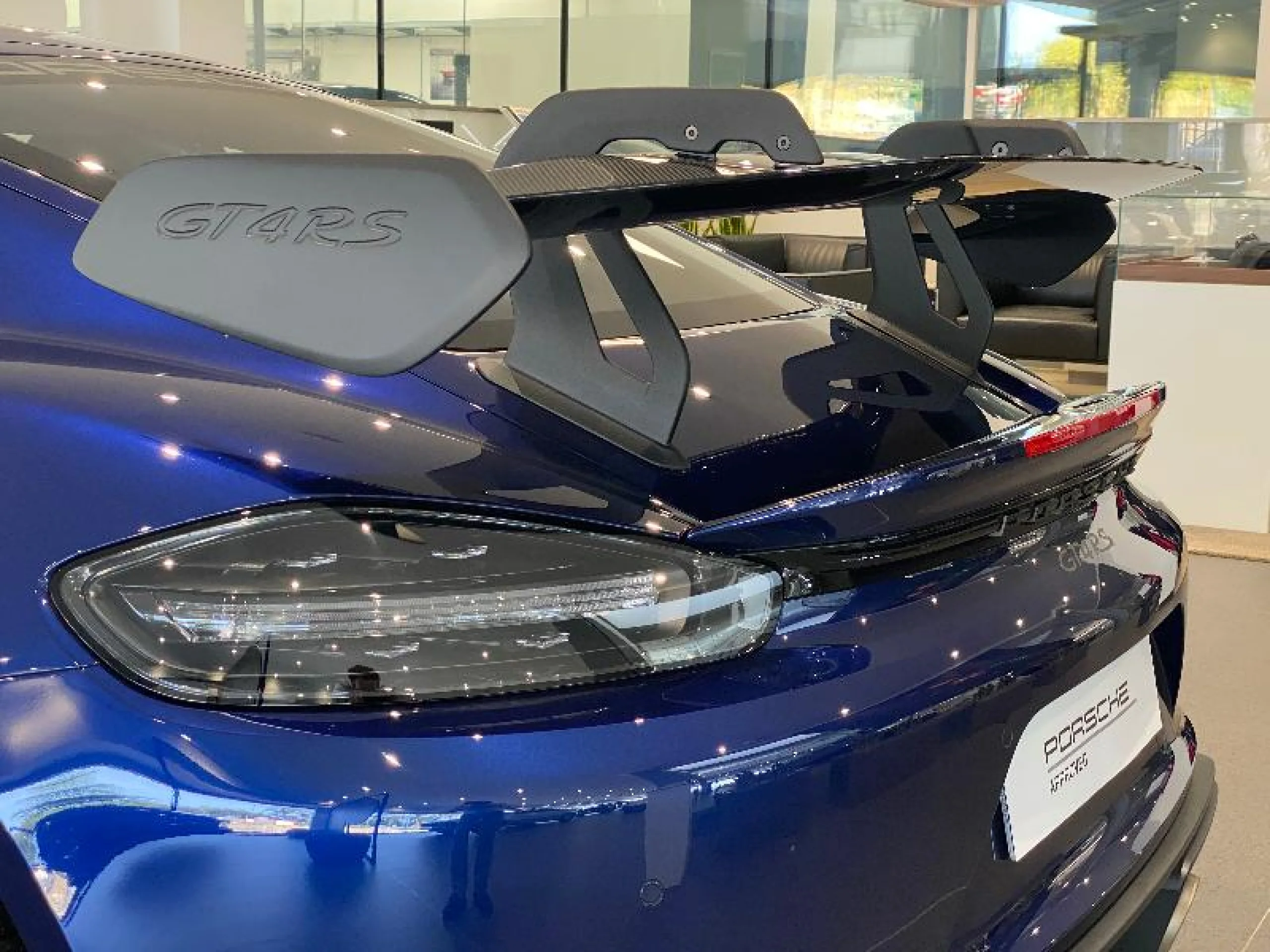 PORSCHE 718 CAYMAN GT4 RS - Foto 29
