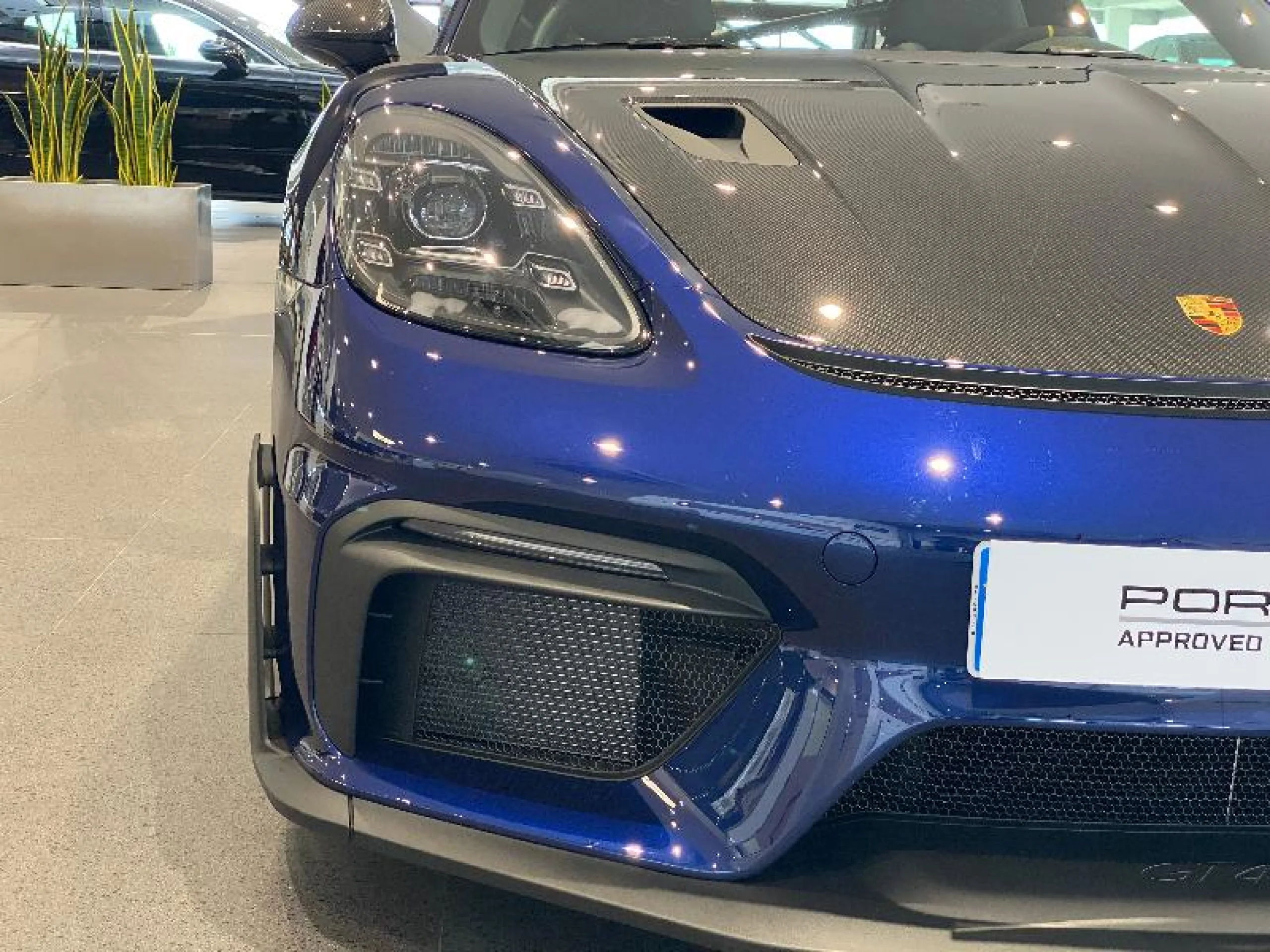 PORSCHE 718 CAYMAN GT4 RS - Foto 34