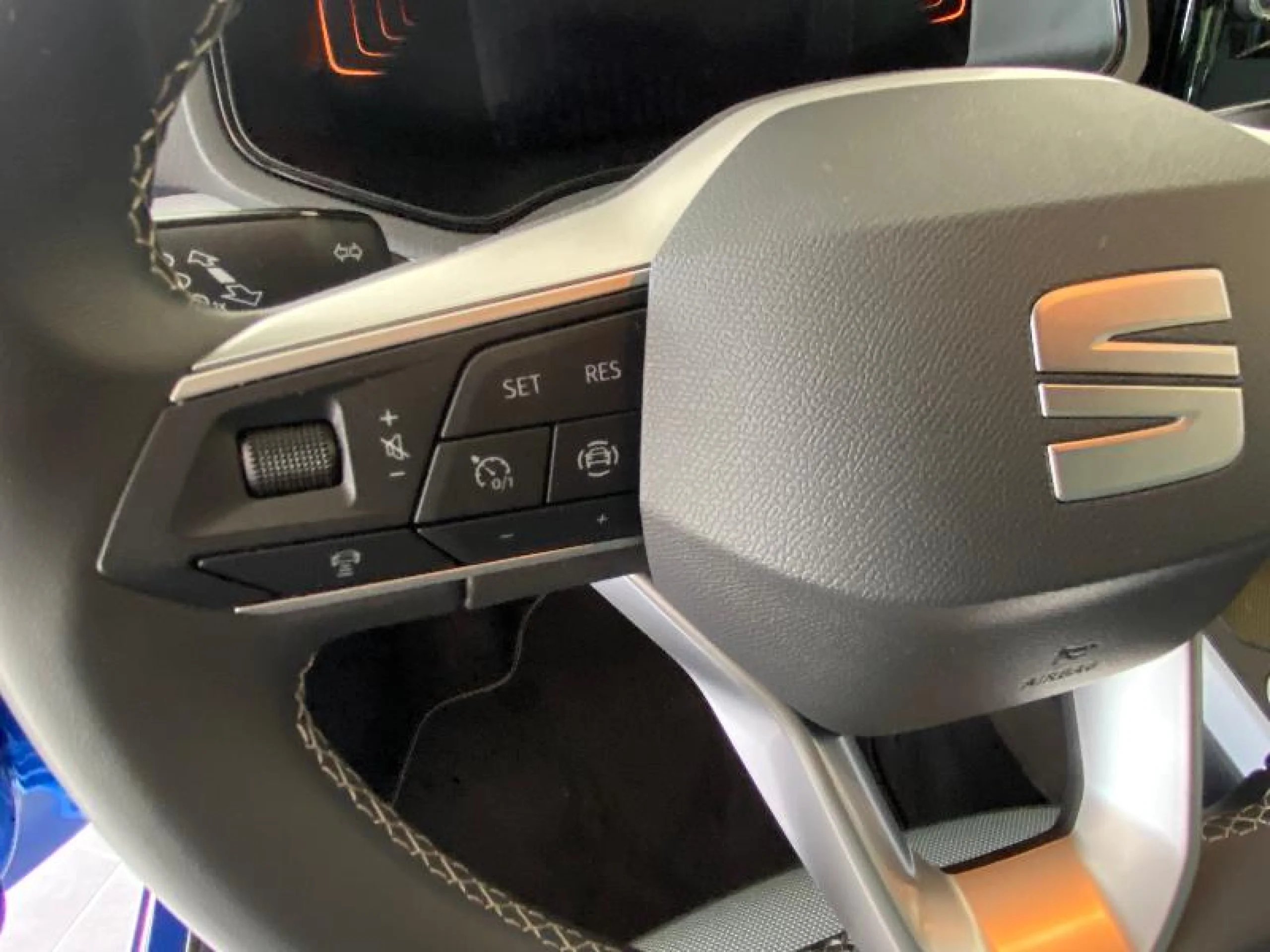 SEAT IBIZA 1.0 TSI 81KW (110CV) SPECIAL EDITION - Foto 15