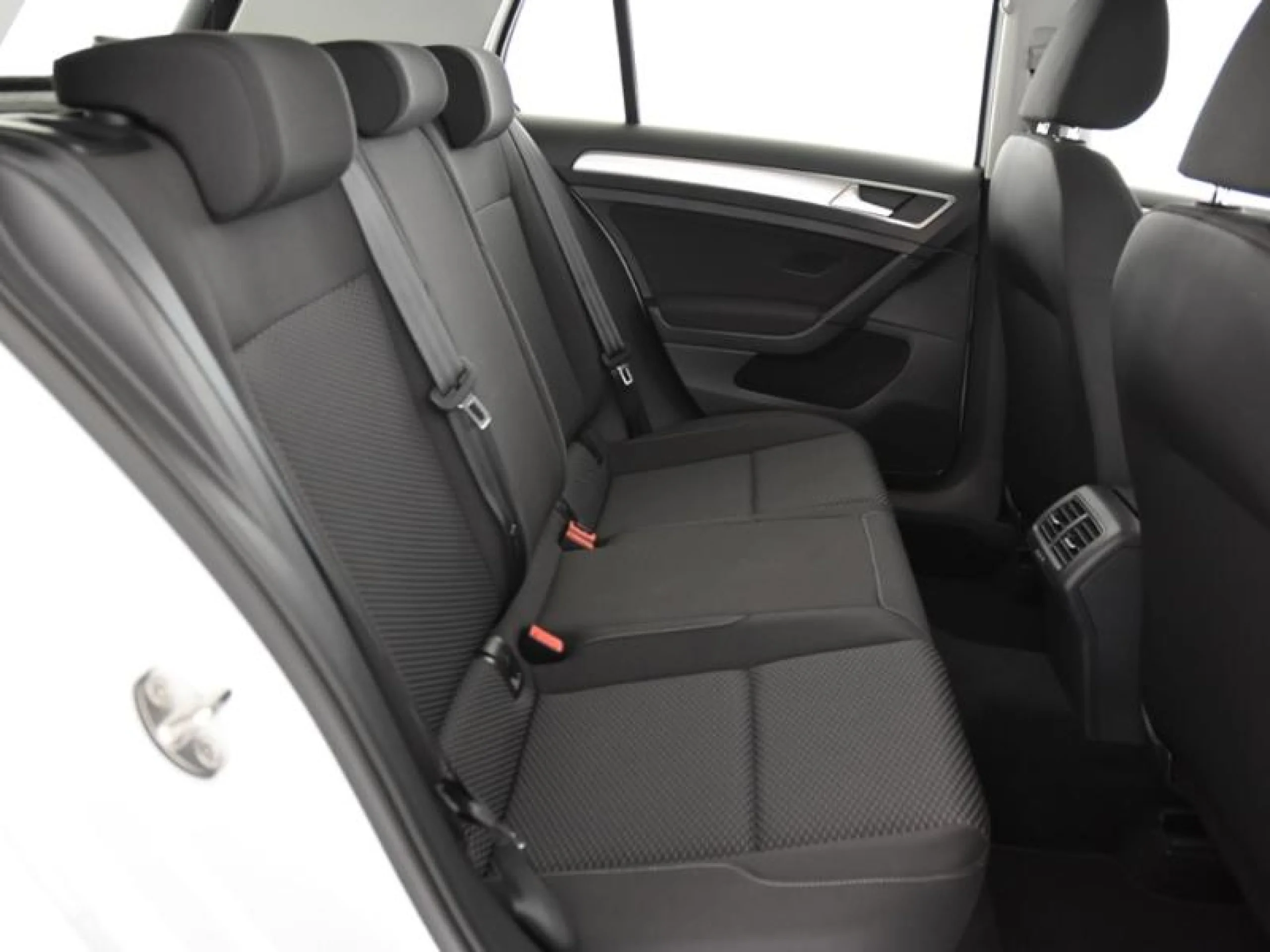 VOLKSWAGEN GOLF BUSINESS 1.6 TDI 85KW (115CV) - Foto 6