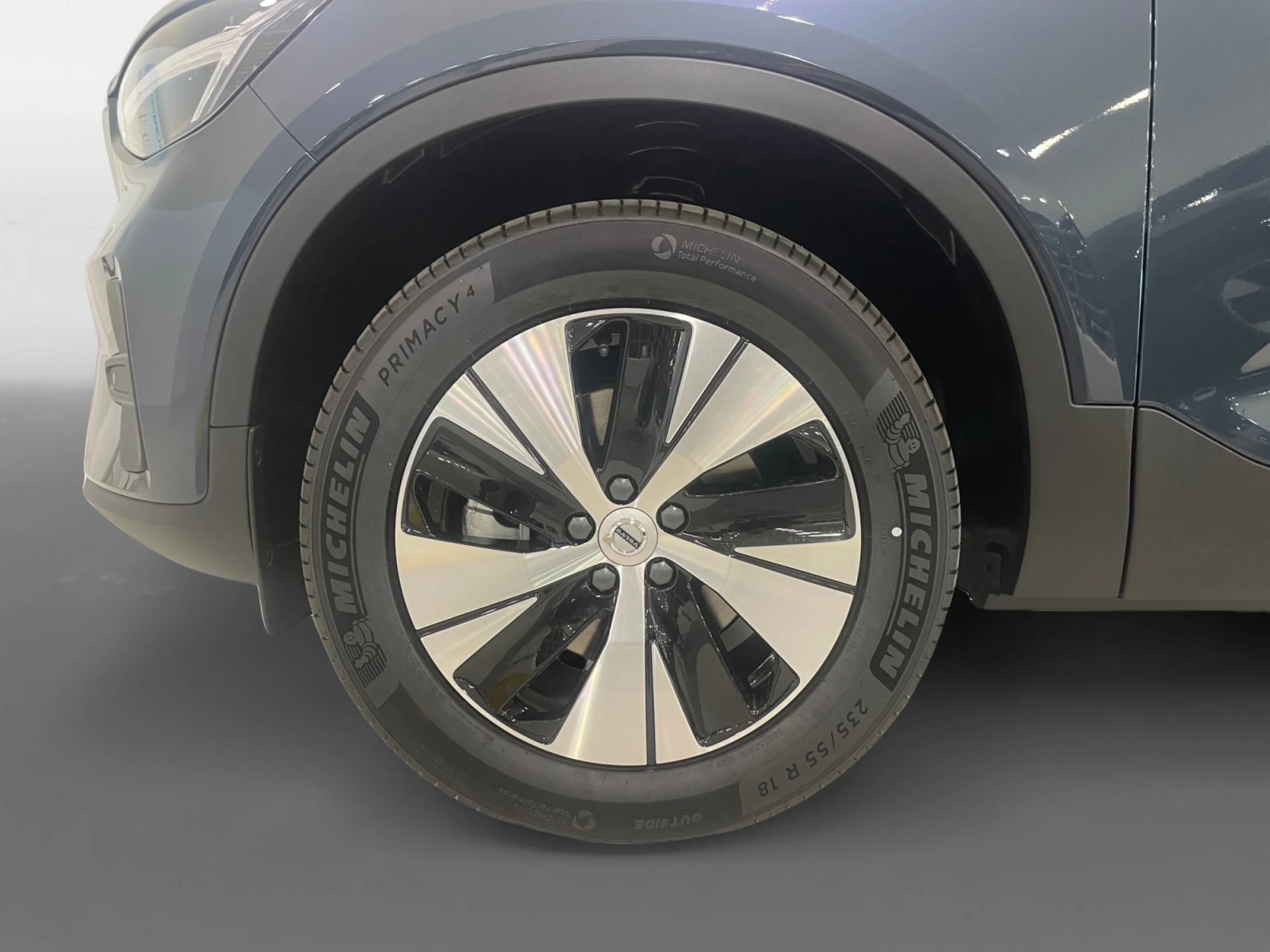 VOLVO XC40 2.0 B4 G CORE AUTO - Foto 9