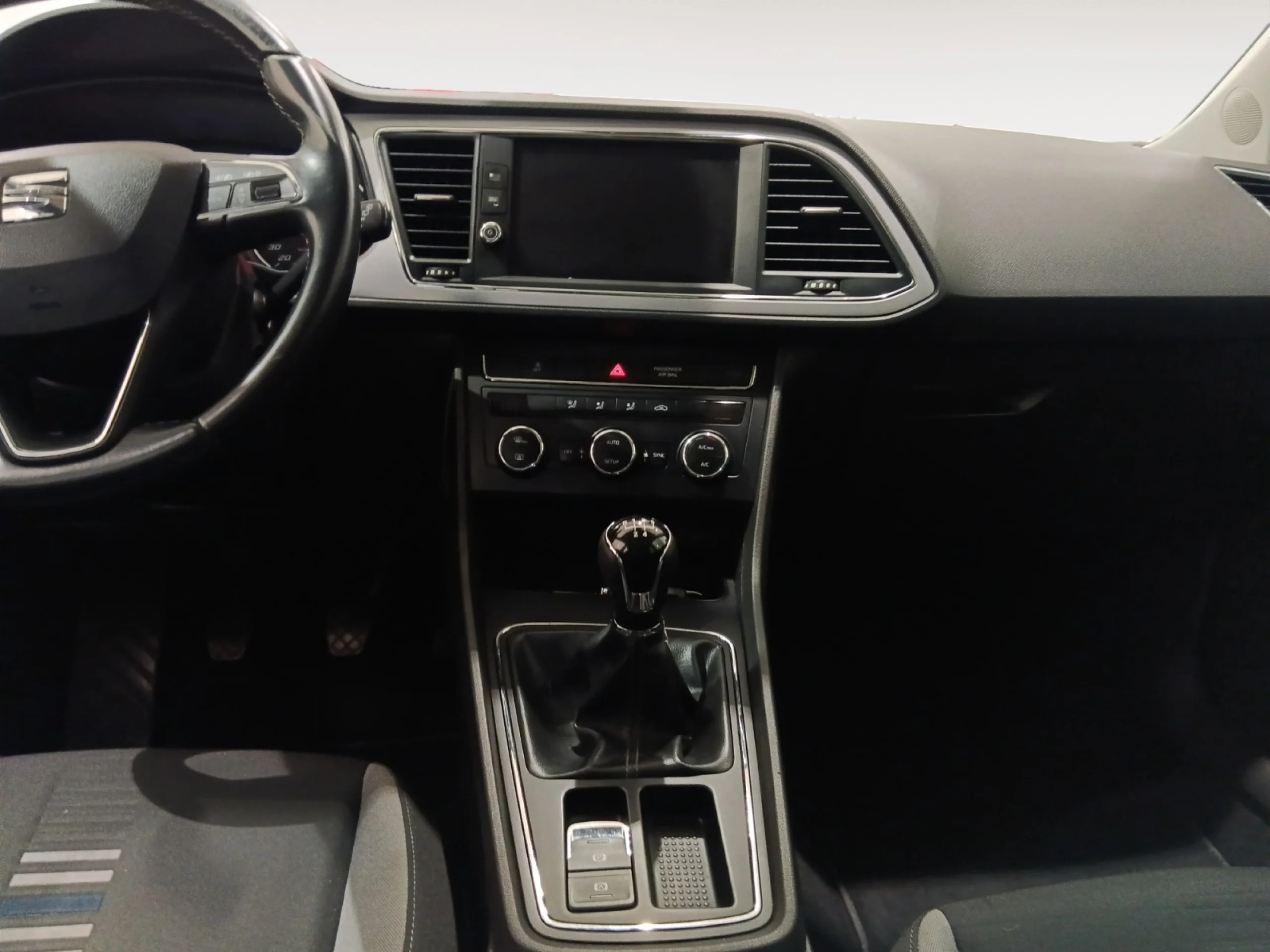 SEAT LEON 1.6 TDI 85KW (115CV) S&S STYLE VISIO ED - Foto 10