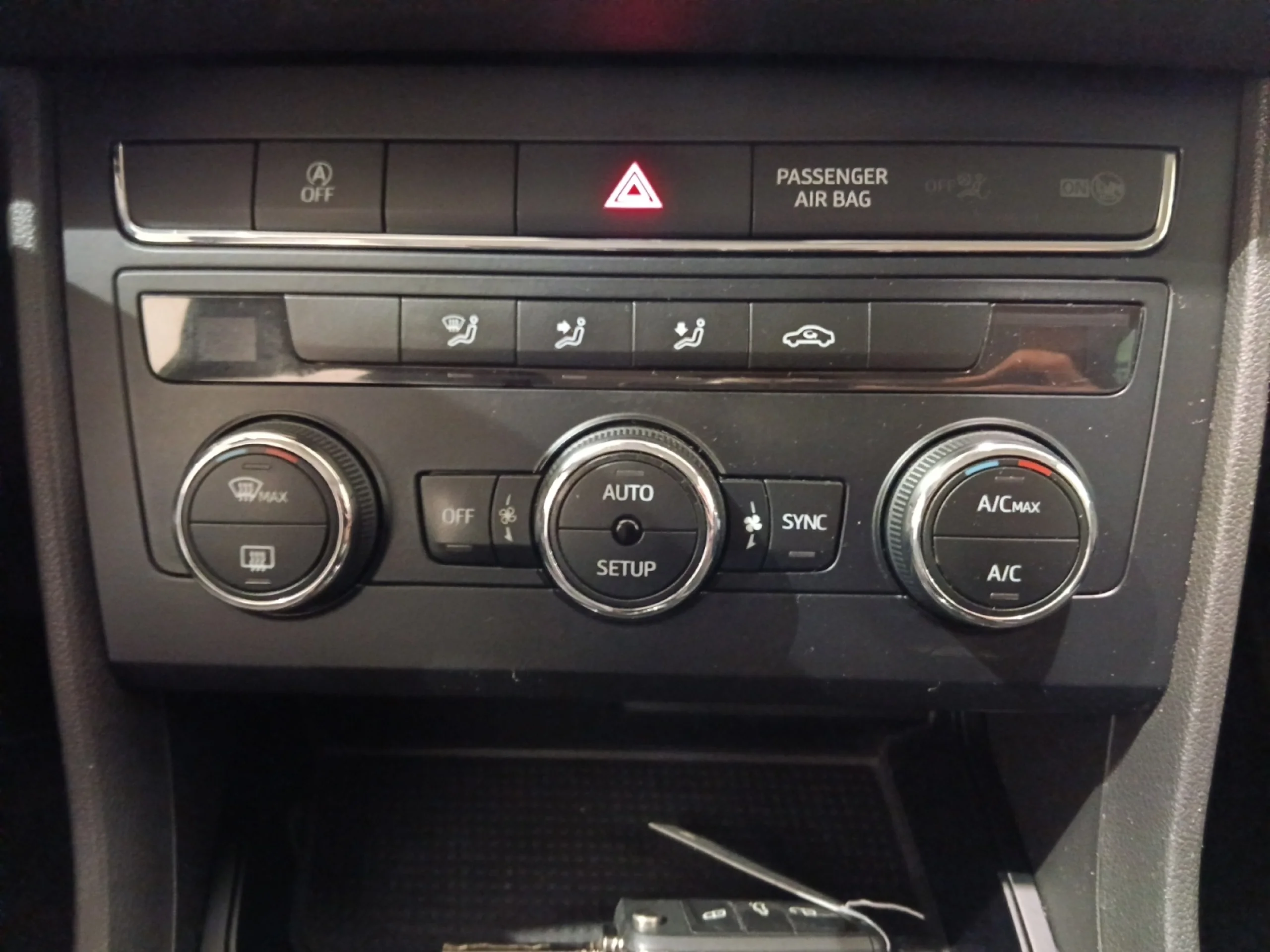 SEAT LEON 1.6 TDI 85KW (115CV) S&S STYLE VISIO ED - Foto 13