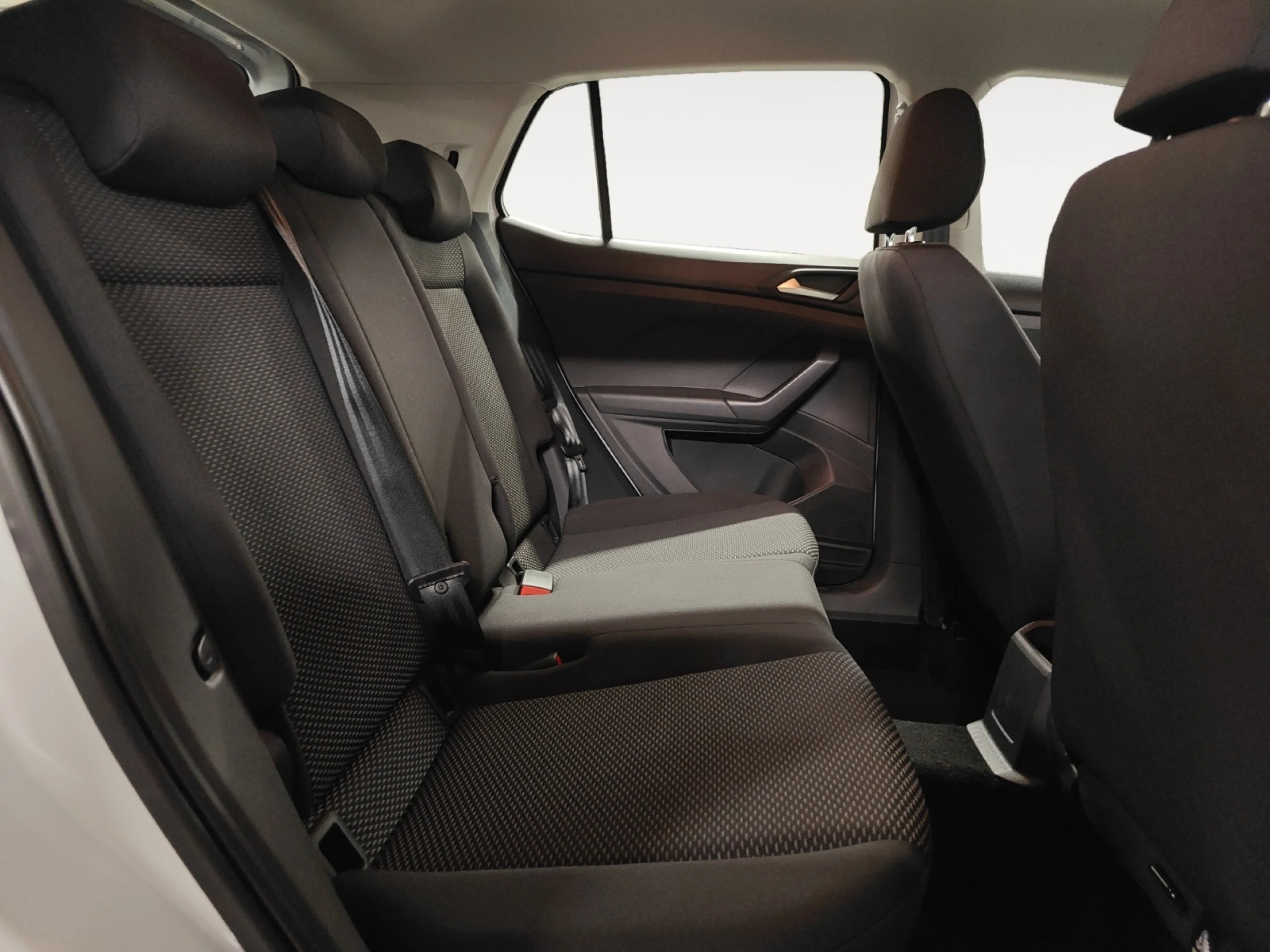 VOLKSWAGEN T CROSS T CROSS T CROSS  1.0 TSI 70 KW (95 CV)  5 VEL. - Foto 6
