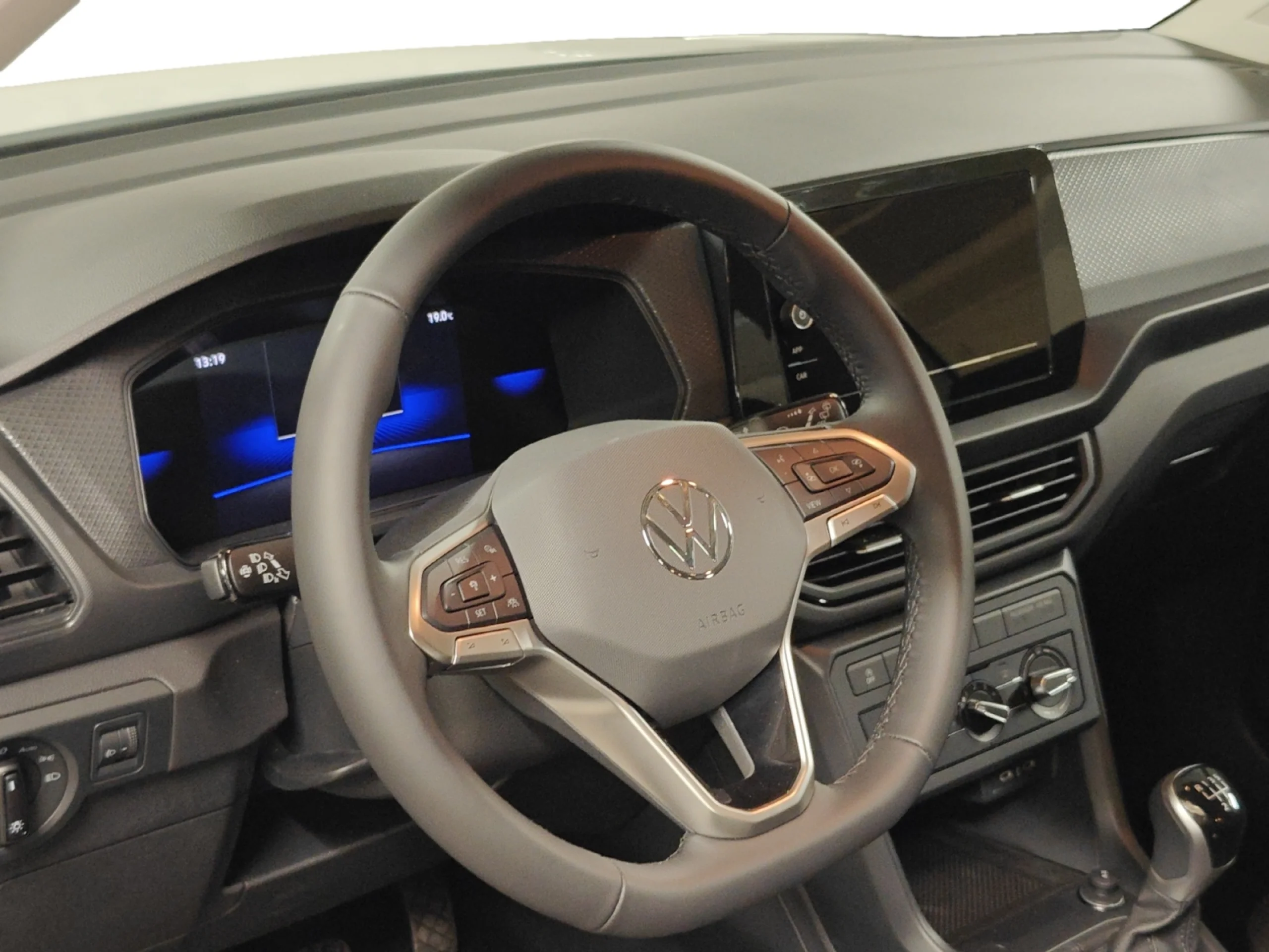 VOLKSWAGEN T CROSS T CROSS T CROSS  1.0 TSI 70 KW (95 CV)  5 VEL. - Foto 9