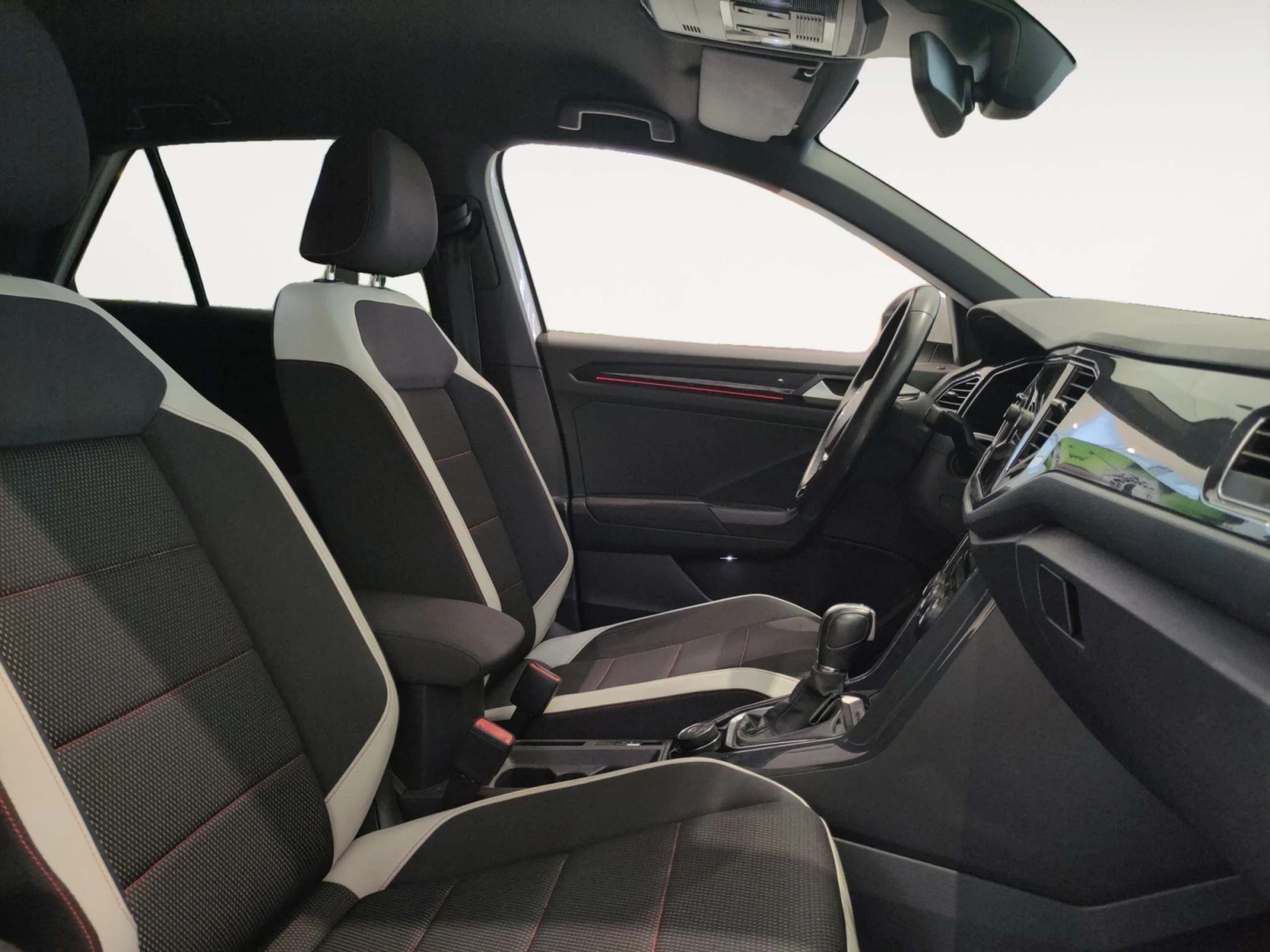 VOLKSWAGEN T ROC SPORT 2.0 TSI 140KW (190CV) 4 MOTION DSG - Foto 5