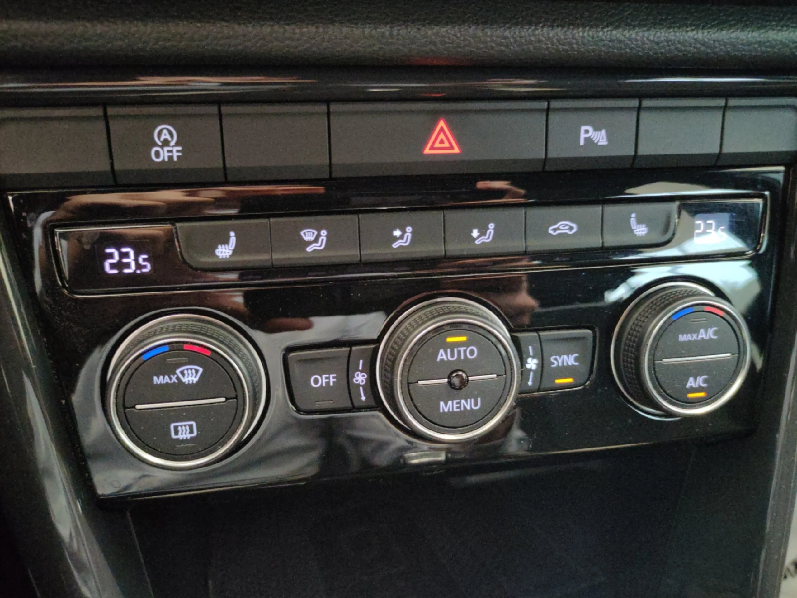 VOLKSWAGEN T ROC SPORT 2.0 TSI 140KW (190CV) 4 MOTION DSG - Foto 14