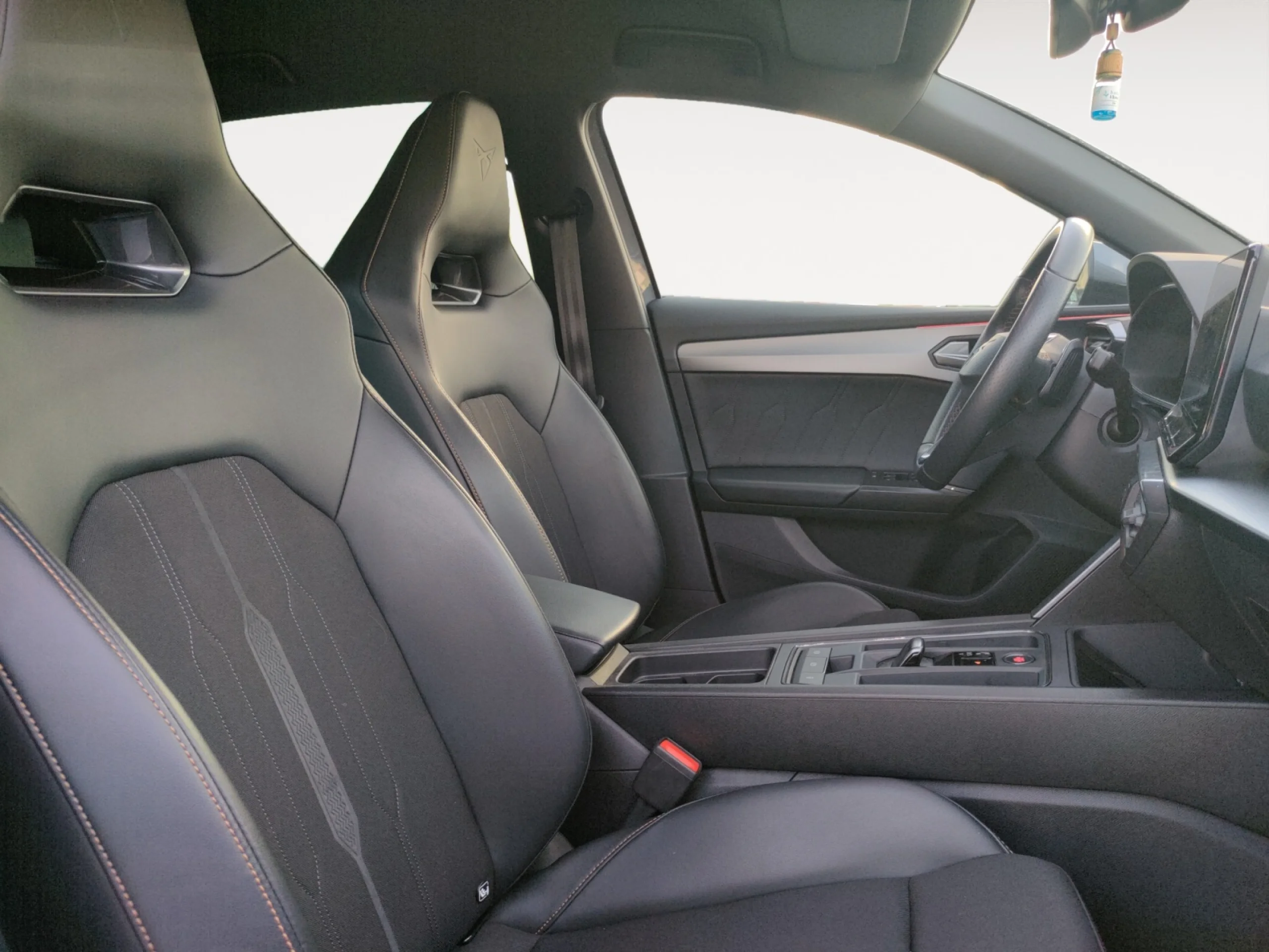 CUPRA LEON 2.0 TSI 180KW (245 CV) DSG - Foto 5