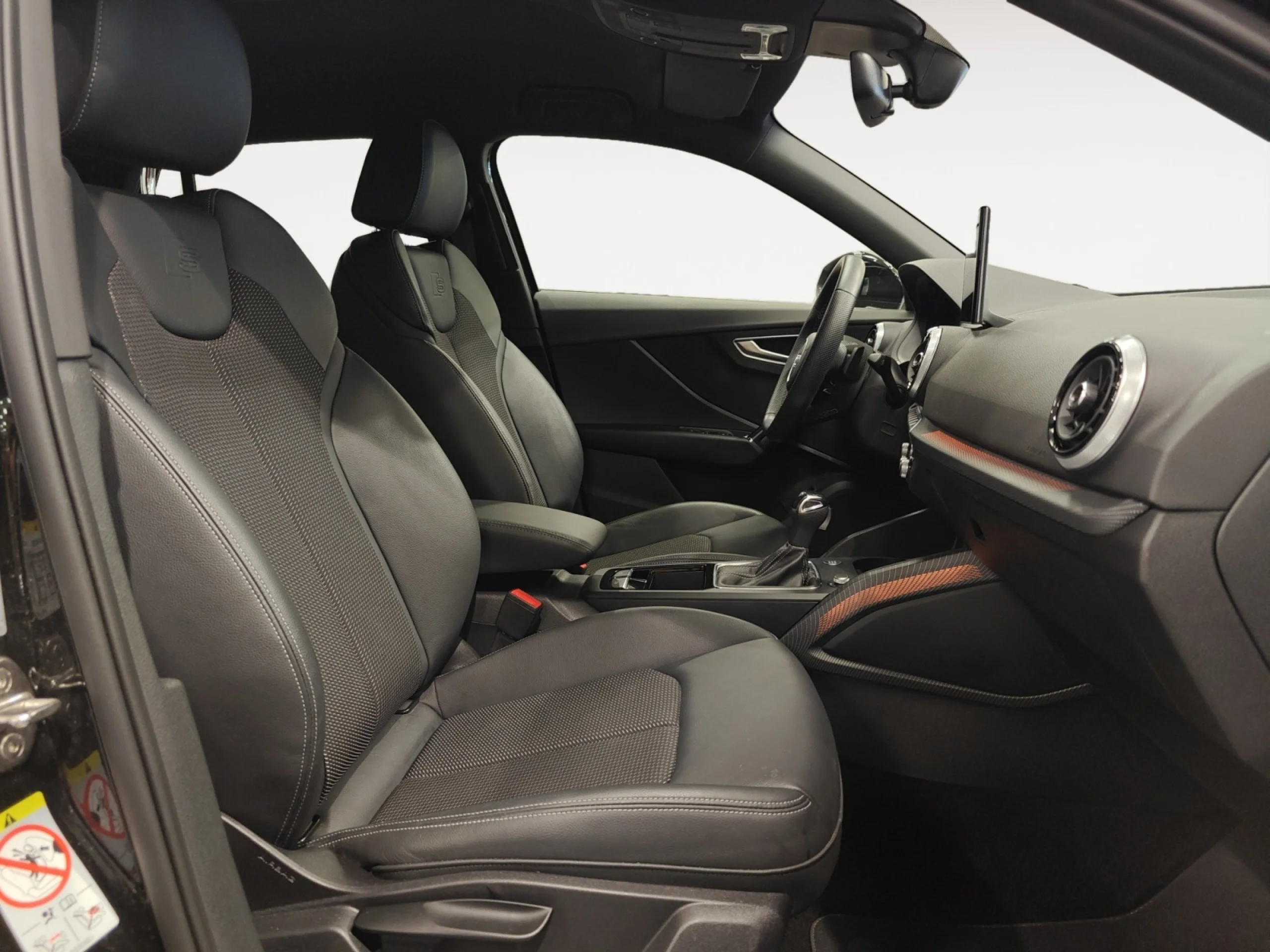 AUDI Q2 ADRENALIN EDITION 35 TDI 110KW S TRONIC - Foto 5