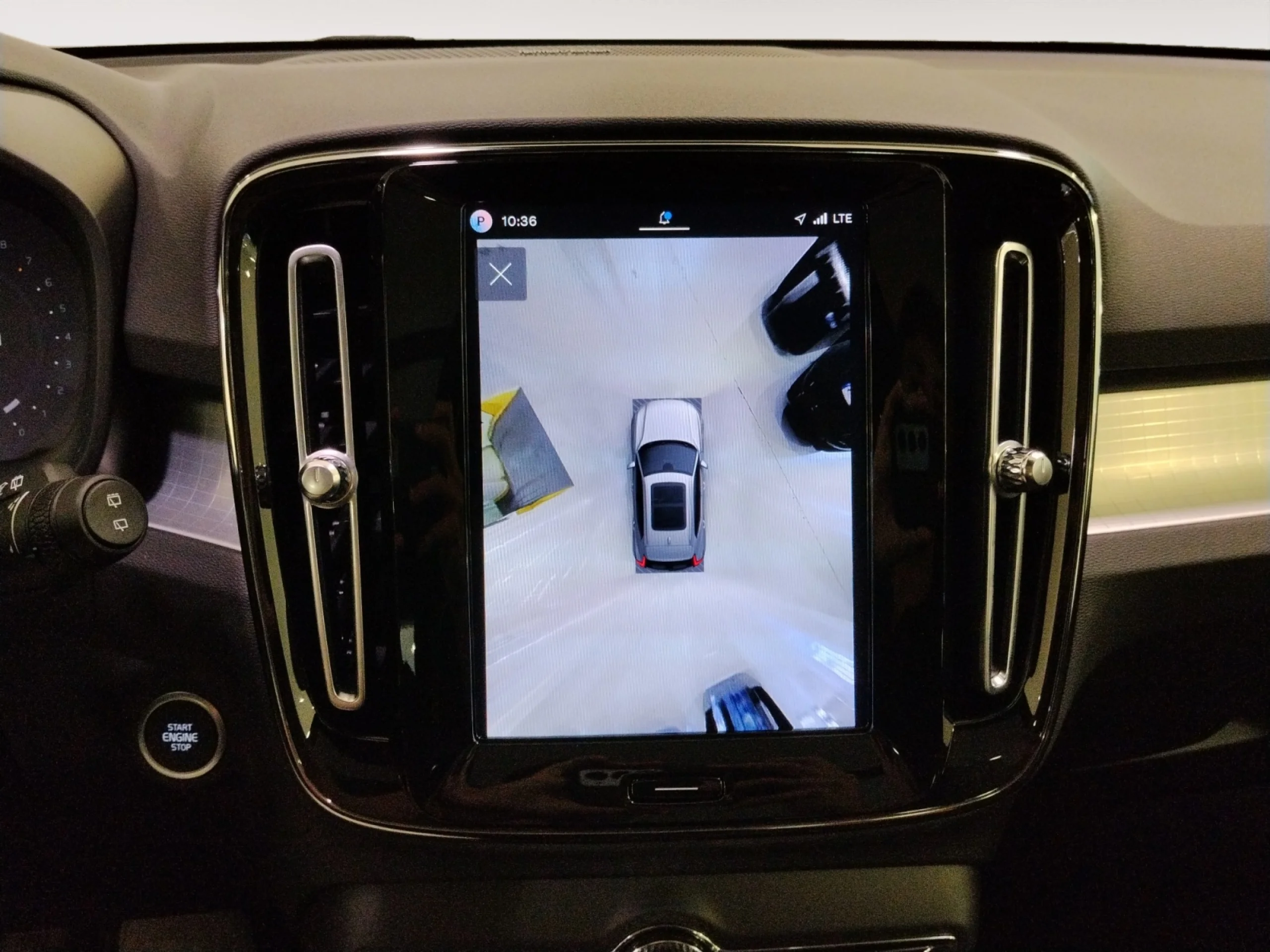 VOLVO XC40 XC40 B3 MILD HYBRID BLACK EDITION ULTRA 2027 - Foto 15
