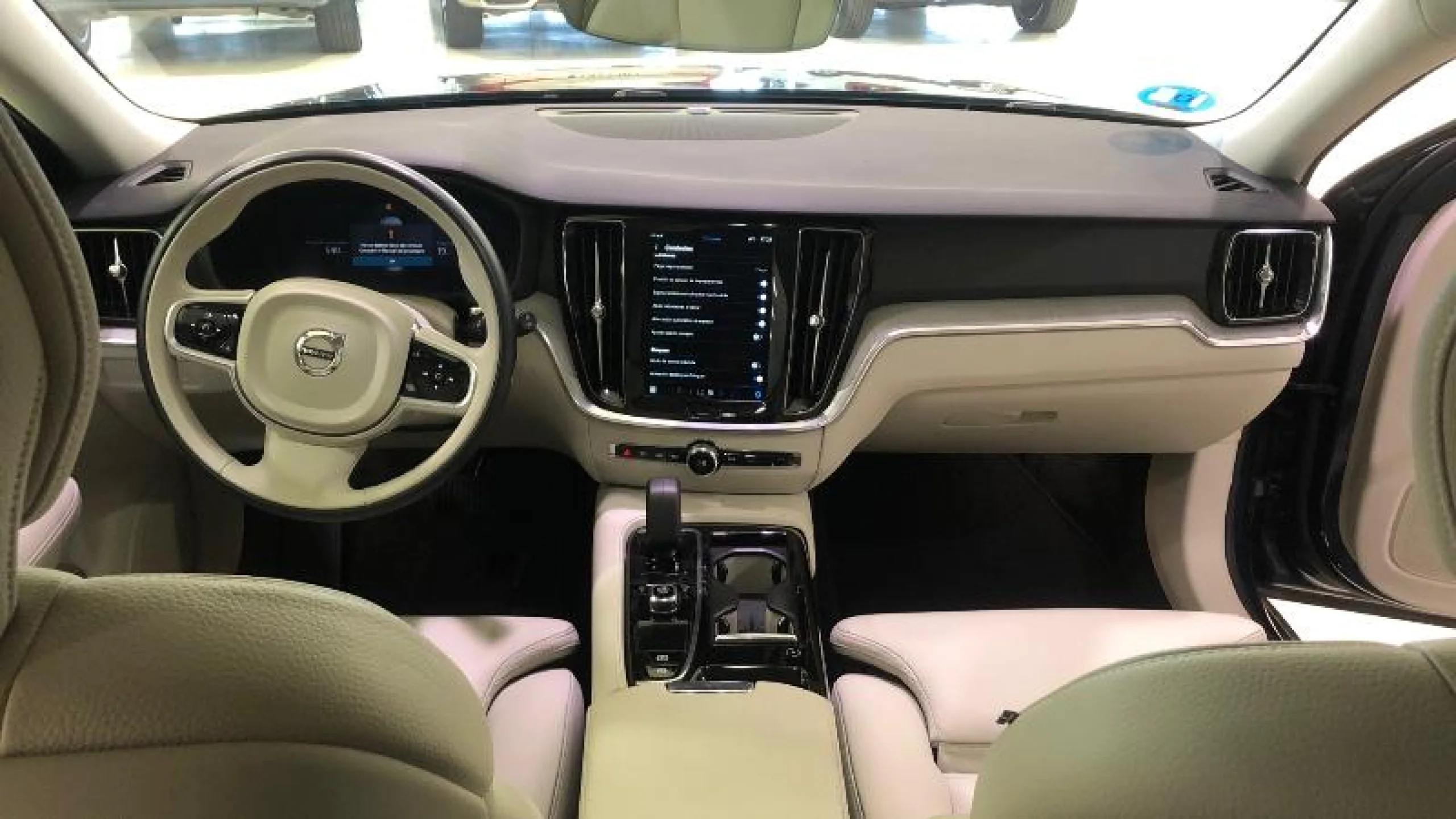 VOLVO V60 2.0 T6 AWD RECHARGE PLUS DARK AUTO - Foto 6
