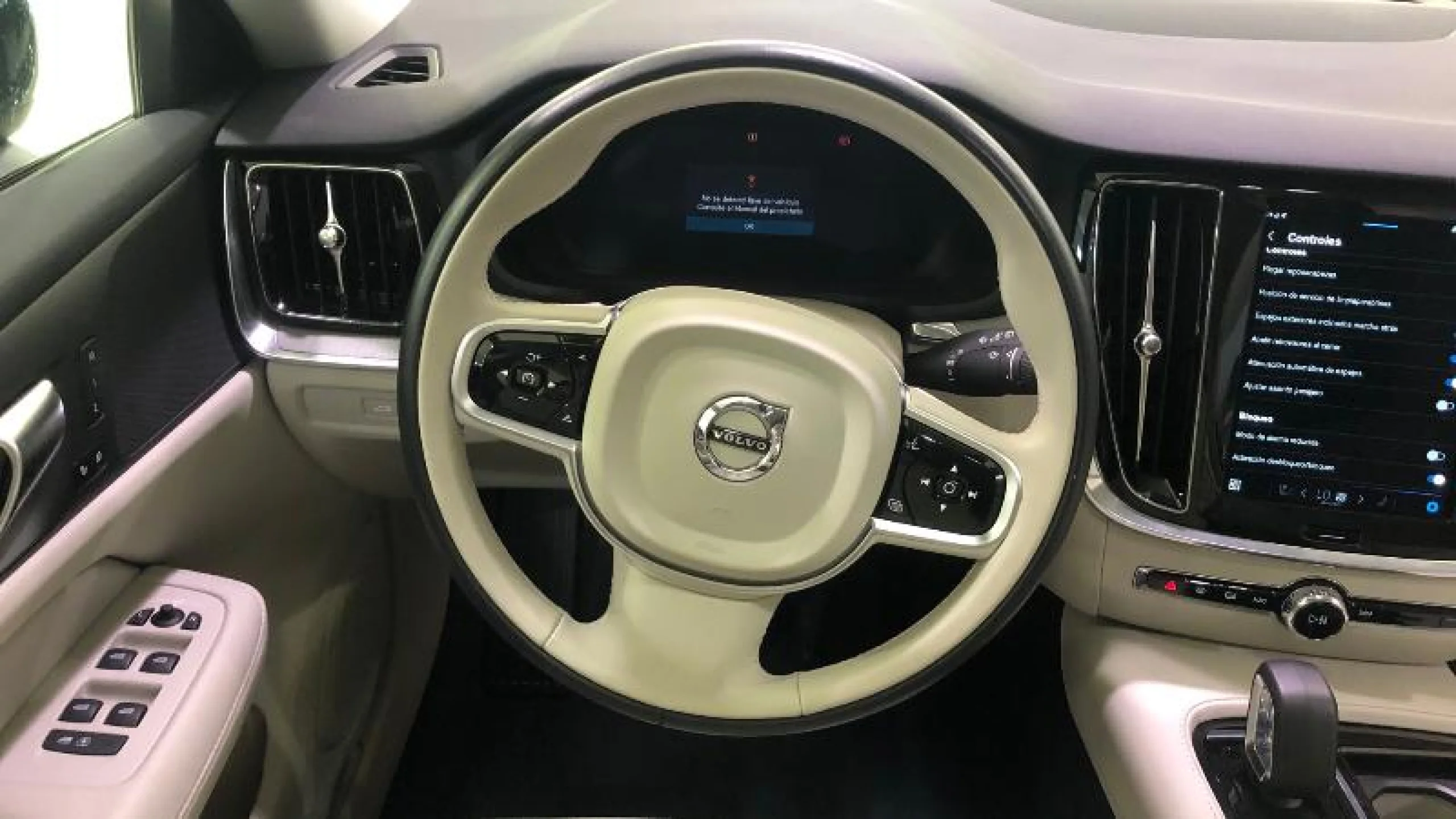 VOLVO V60 2.0 T6 AWD RECHARGE PLUS DARK AUTO - Foto 12