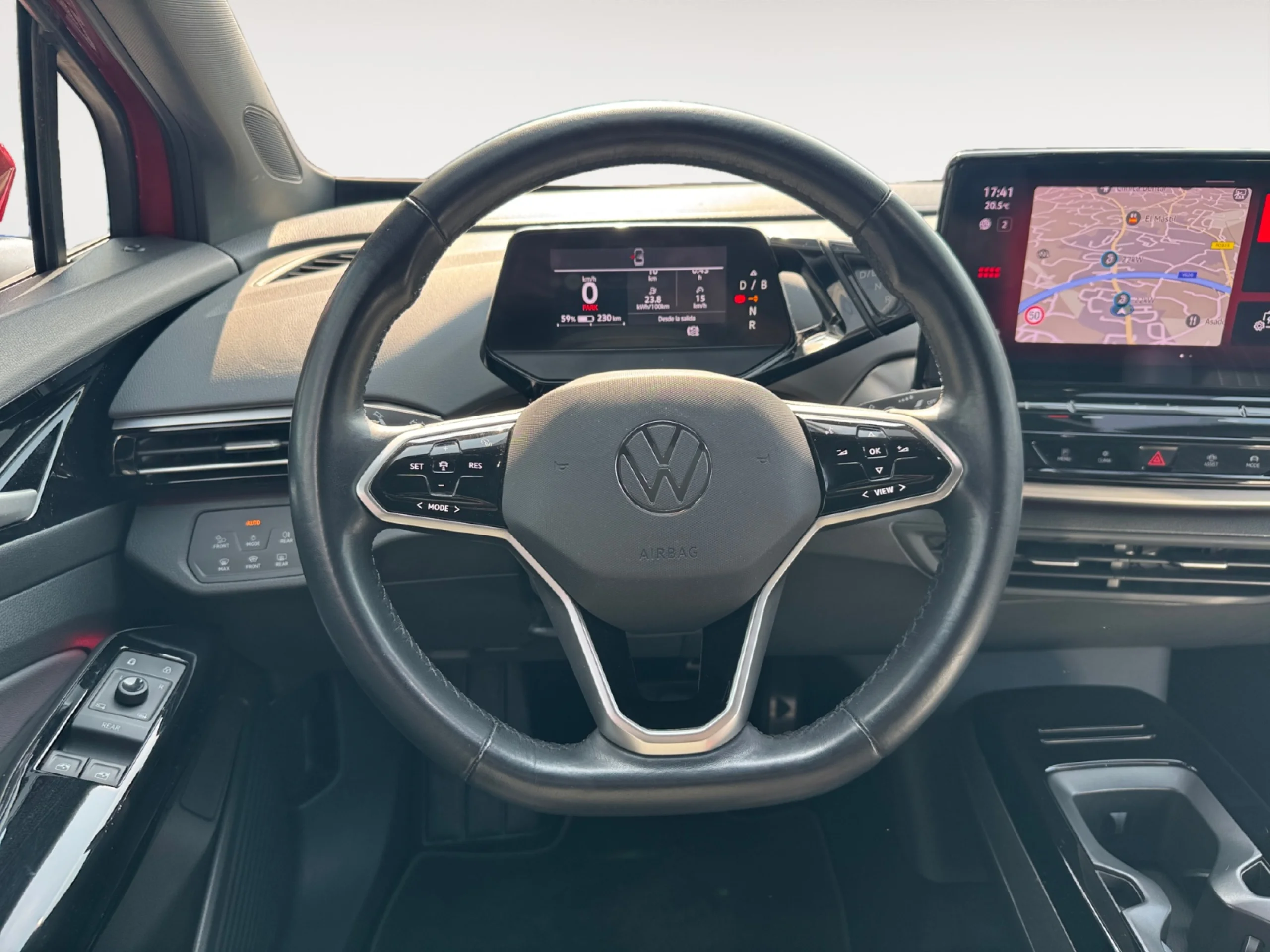 VOLKSWAGEN ID.5 PRO PERFORMANCE   150KW (204CV) - Foto 11