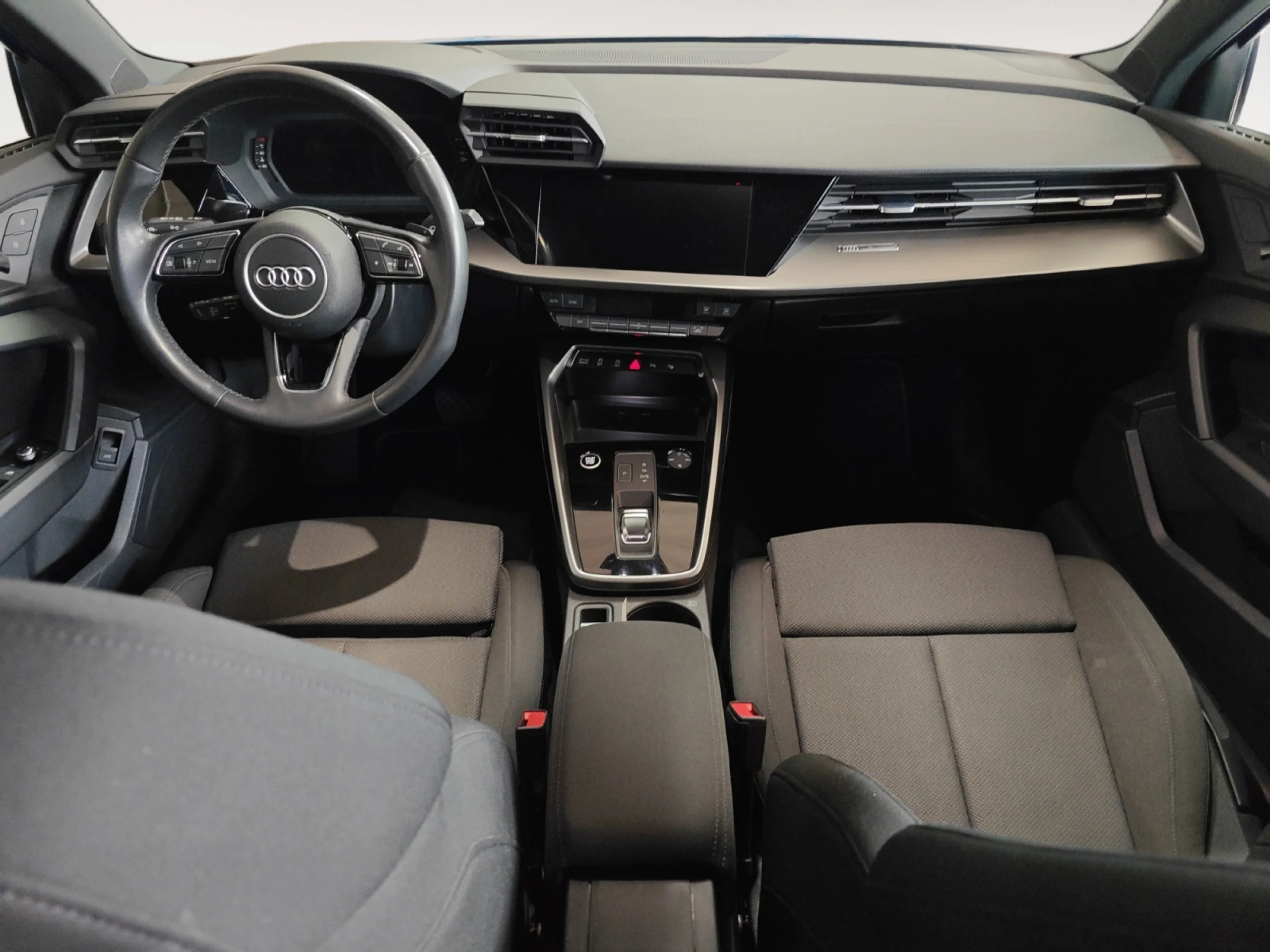 AUDI A3 SEDAN S LINE 35 TFSI 110KW S TRONIC - Foto 4