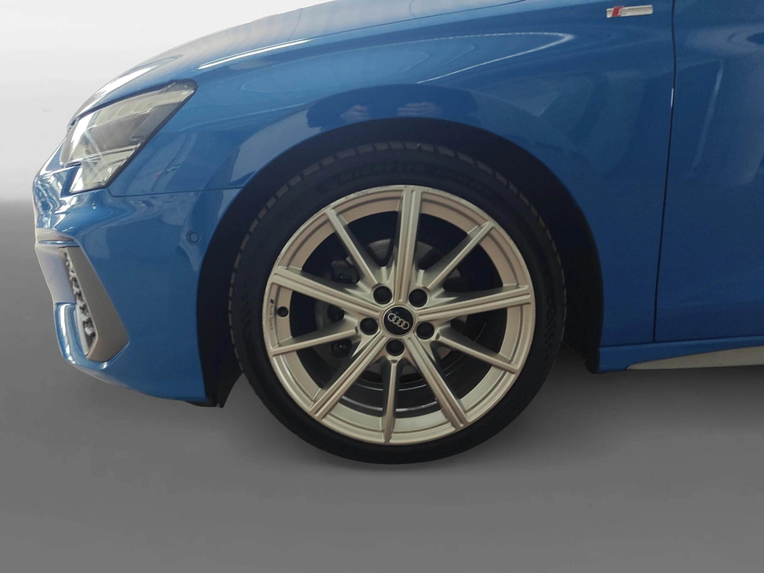 AUDI A3 SEDAN S LINE 35 TFSI 110KW S TRONIC - Foto 8