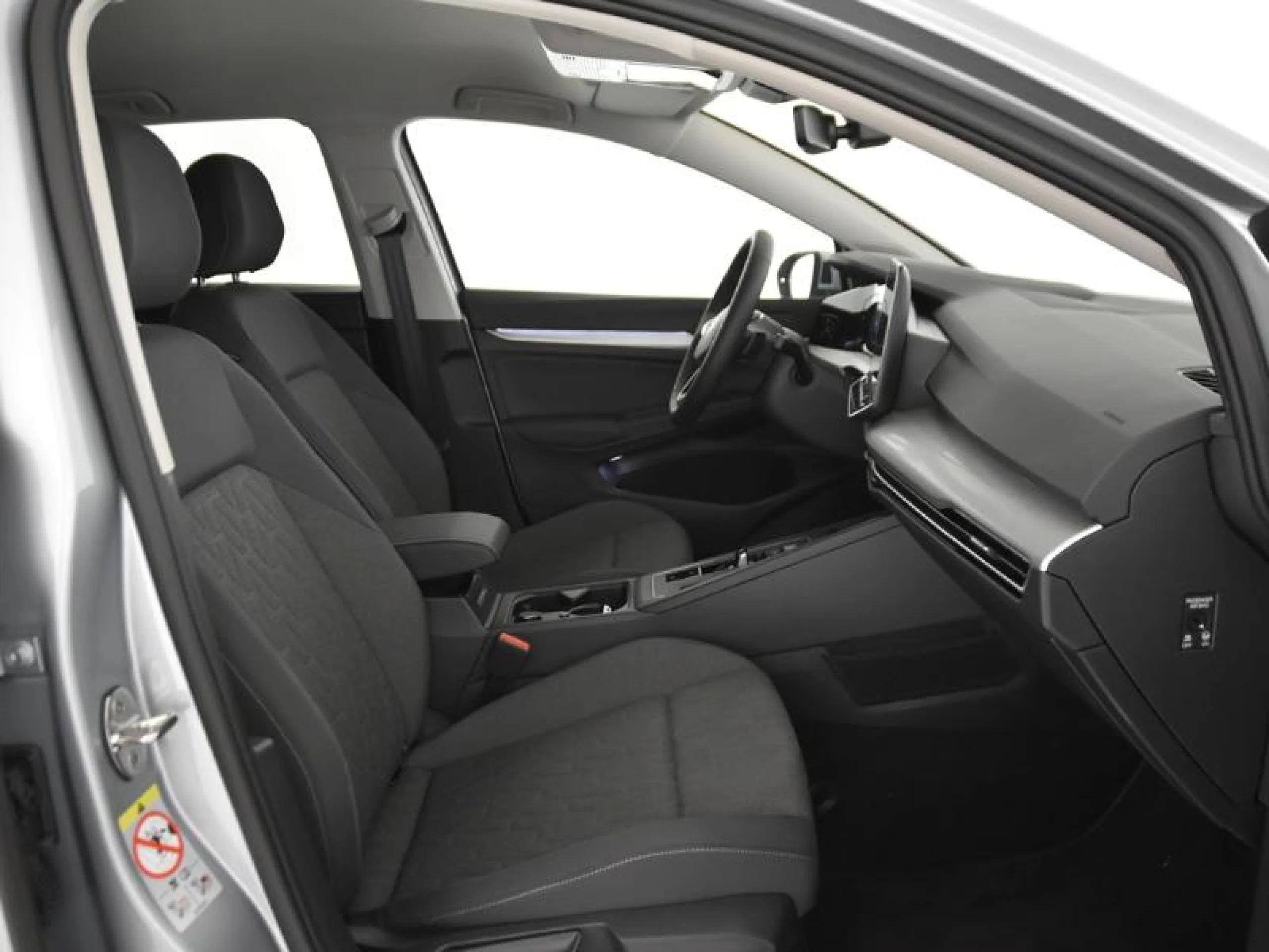 VOLKSWAGEN GOLF GOLF MATCH 1.5 TSI EHYBRID 110 KW (150 CV) / 85 KW (115 CV)  AUTOMÁTICO DSG 6 VEL. - Foto 5