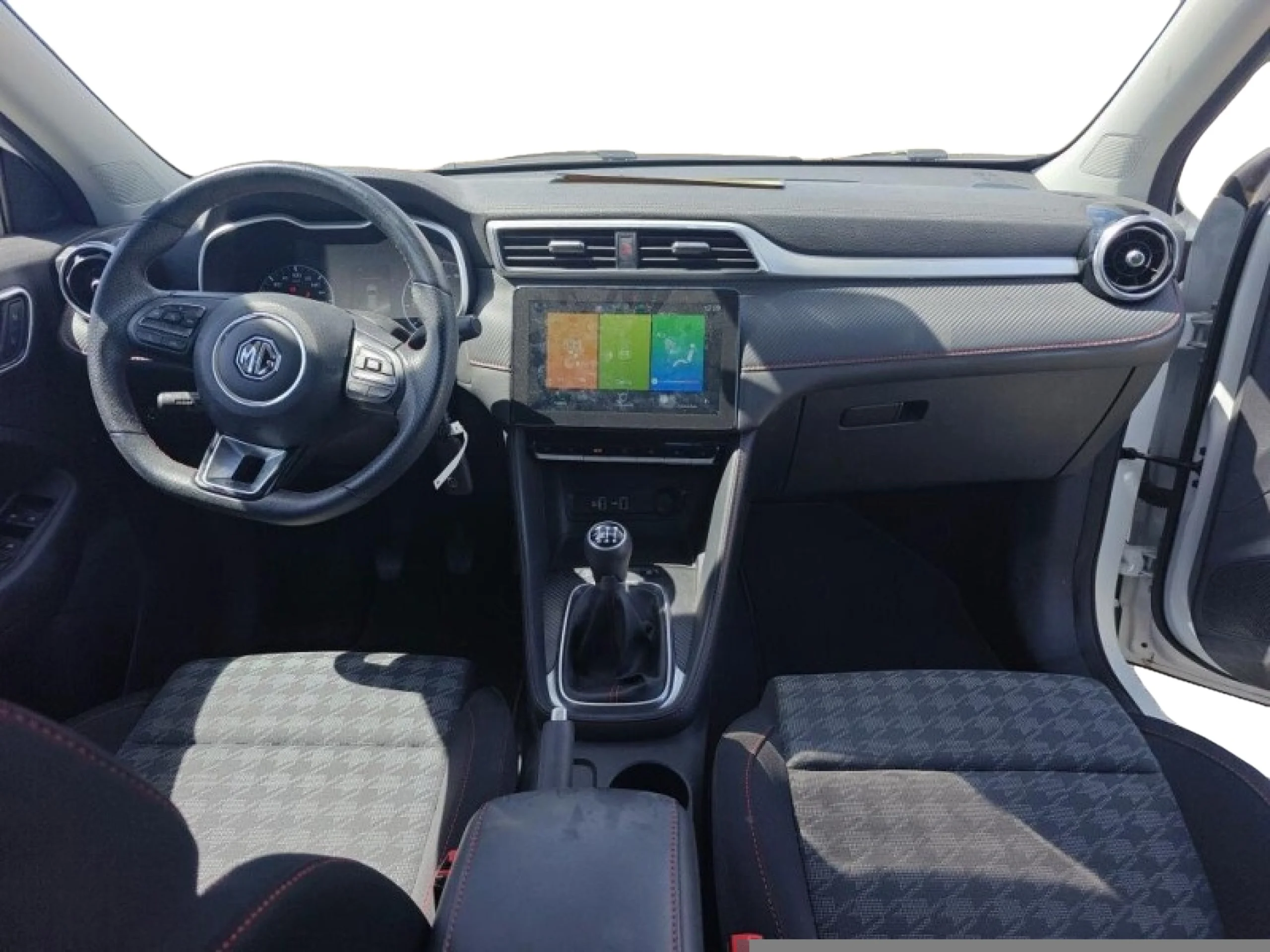 MG Zs 1.5 COMFORT - Foto 5