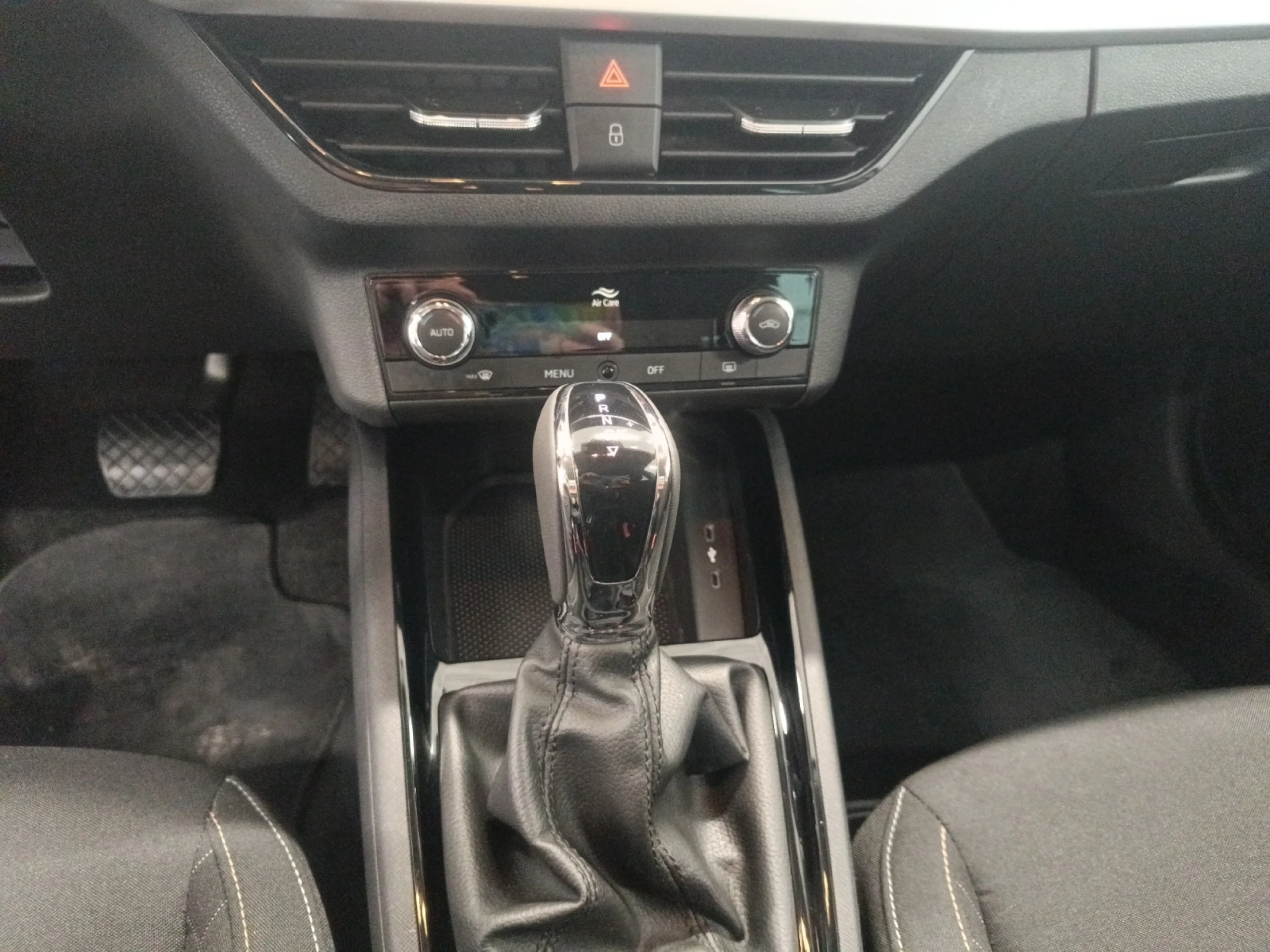 SKODA KAMIQ 1.0 TSI 81KW (110CV) DSG EMOTION - Foto 10