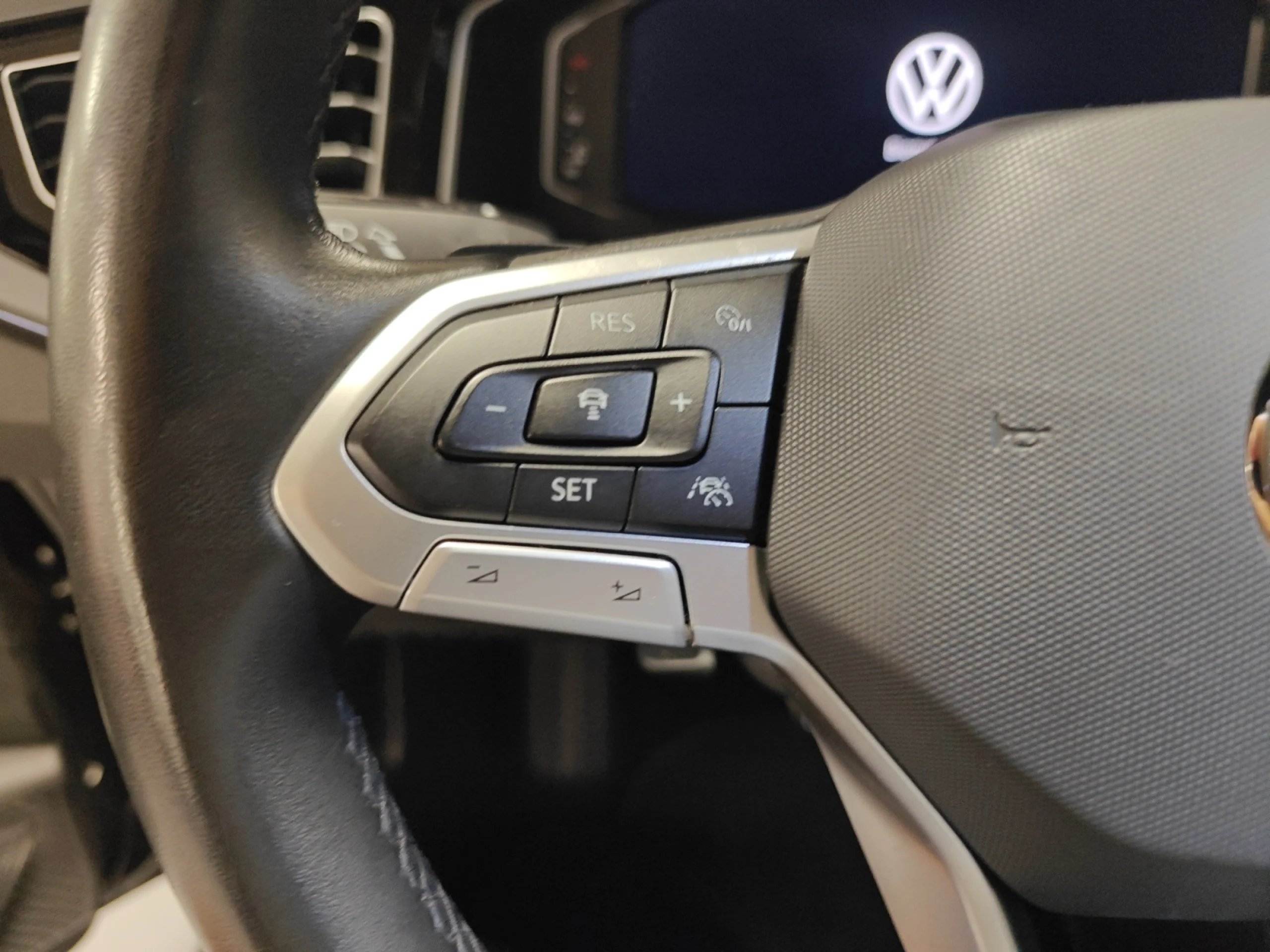 VOLKSWAGEN POLO R LINE 1.0 TSI 85KW (115CV) DSG - Foto 11