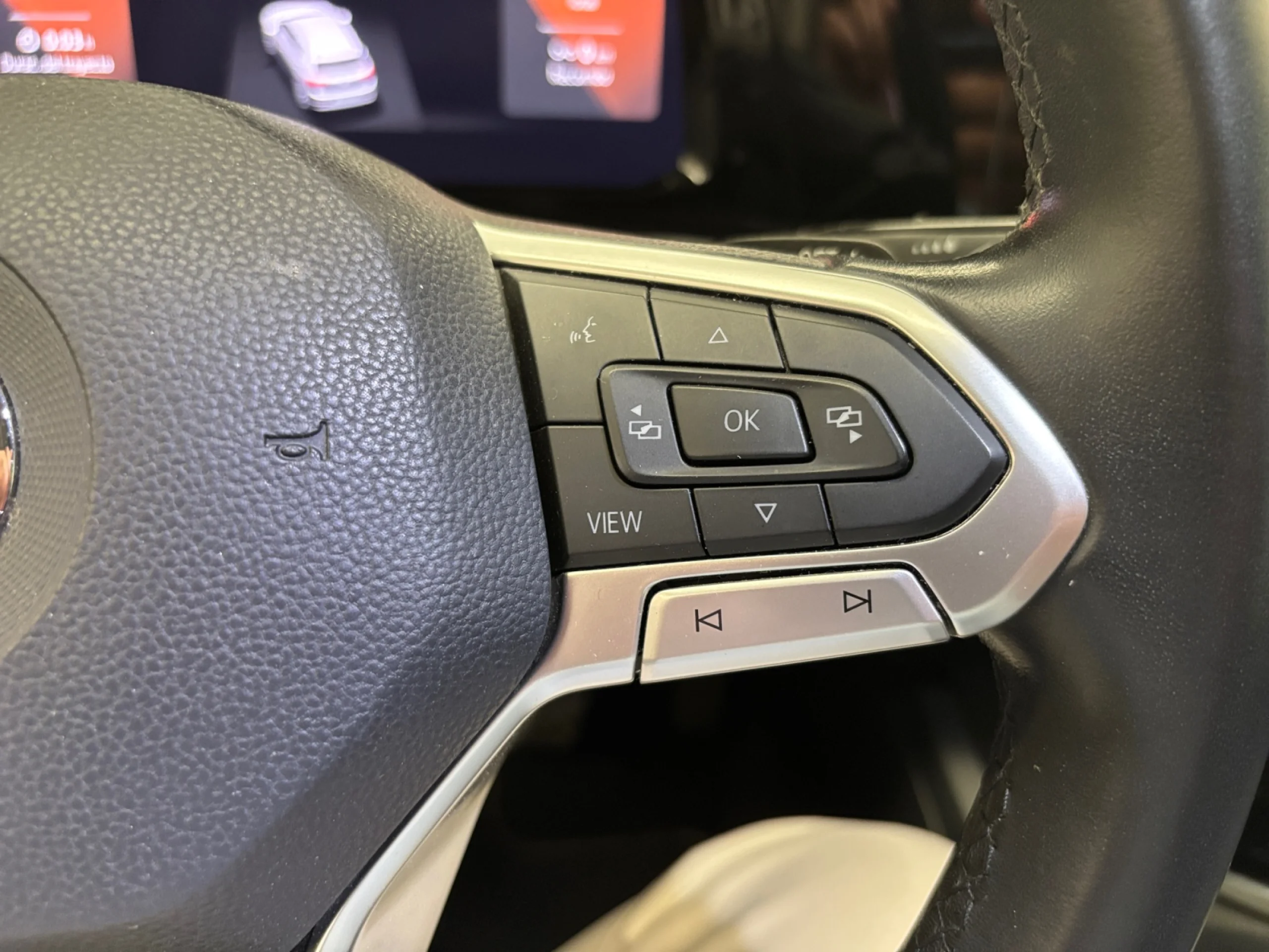 VOLKSWAGEN GOLF 1.0 ETSI 81KW (110CV) DSG - Foto 10