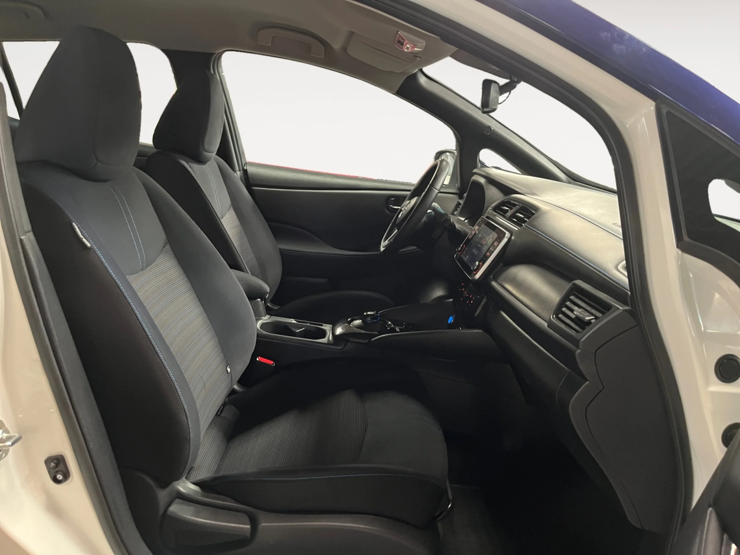 NISSAN LEAF 40KWH N CONNECTA LED - Foto 5
