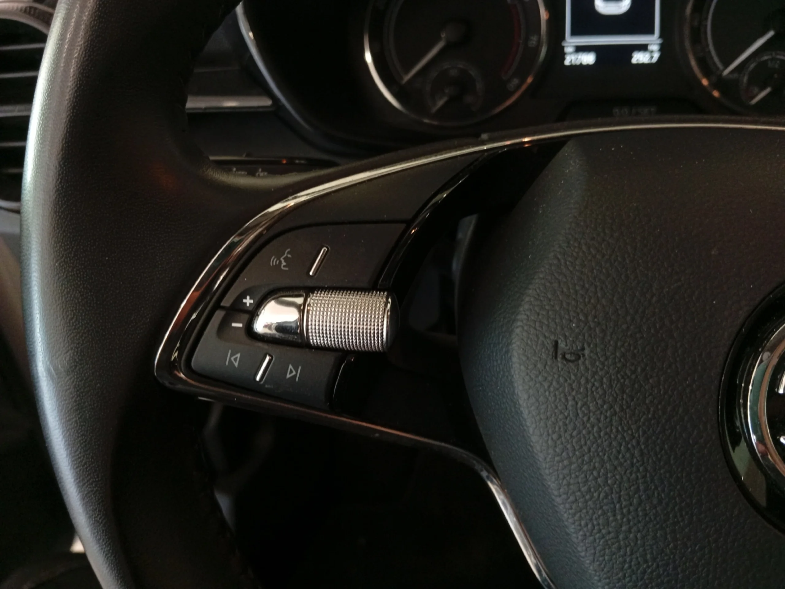 SKODA FABIA 1.0 TSI 70KW (95CV) STYLE - Foto 11