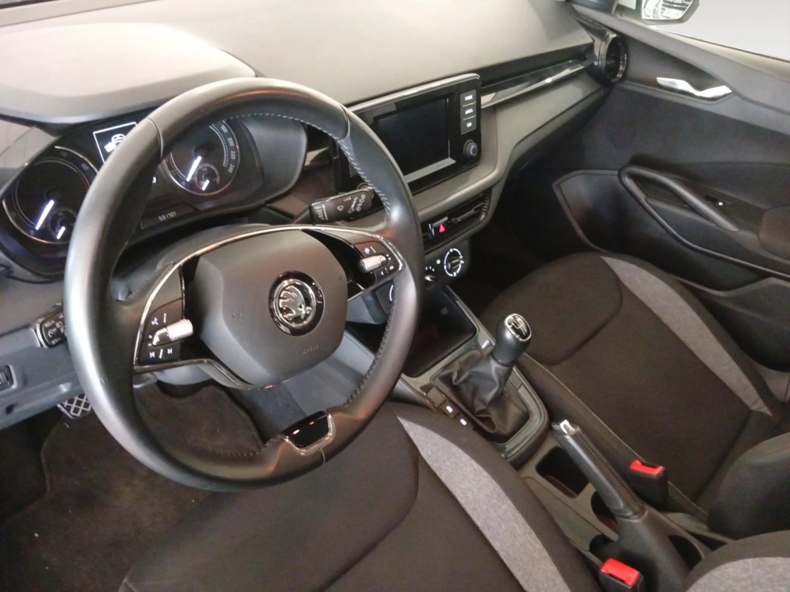 SKODA FABIA 1.0 TSI 70KW (95CV) STYLE - Foto 20