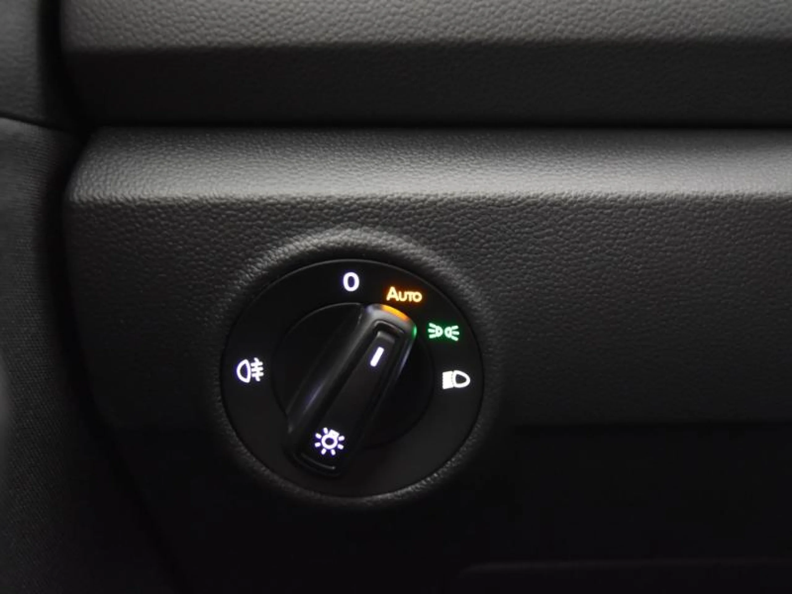 VOLKSWAGEN T ROC T ROC MÁS 1.0 TSI 85 KW (116 CV)  6 VEL. - Foto 16