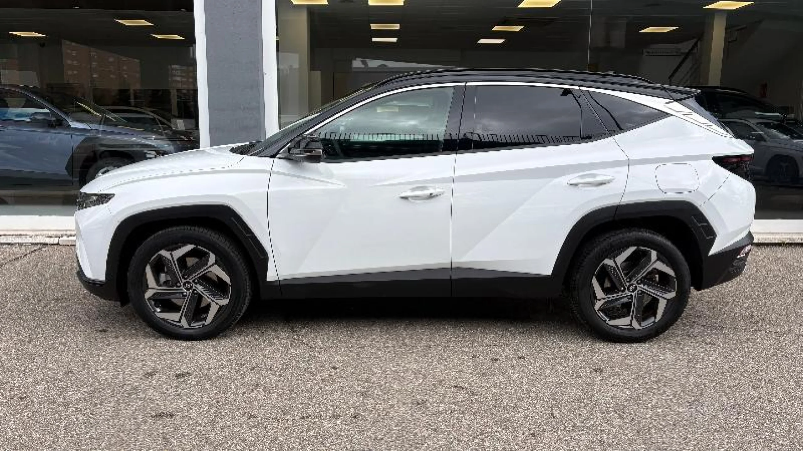 HYUNDAI TUCSON 1.6 TGDI 169KW HEV TECNO AUTO 2C - Foto 12