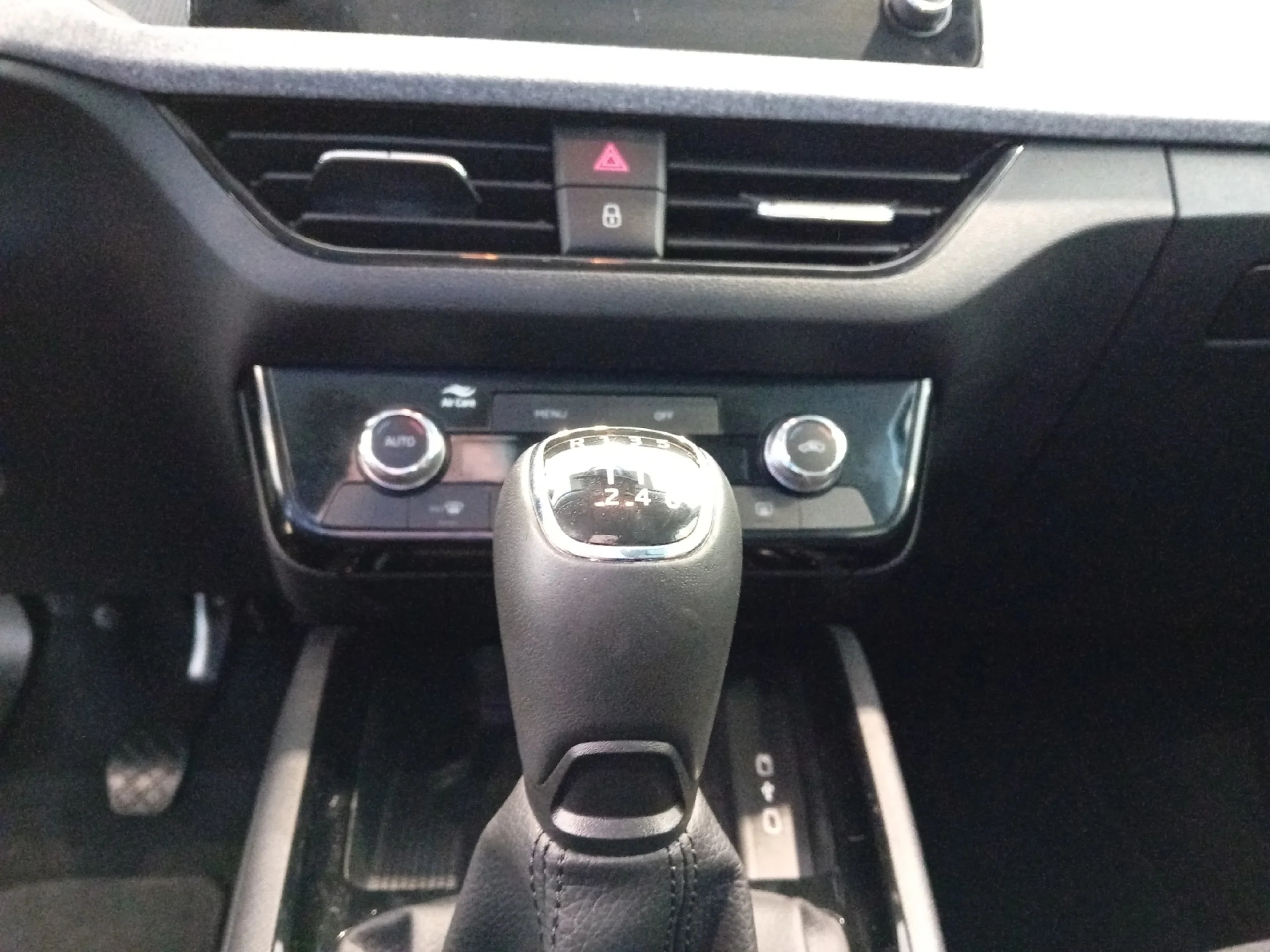SKODA KAMIQ KAMIQ SELECTION 1,0 TSI 85 KW (115 CV) MANUAL 6 VEL. - Foto 10