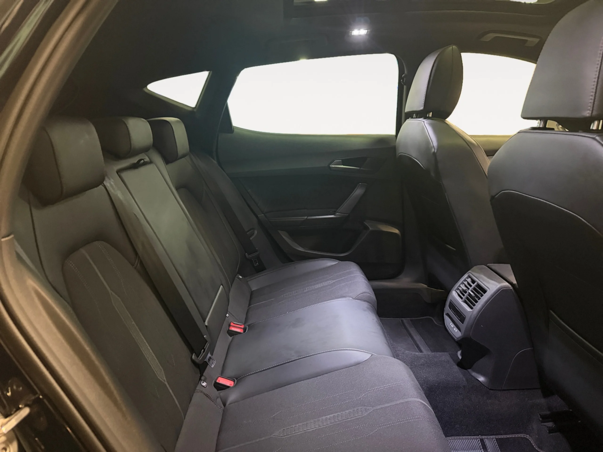 CUPRA FORMENTOR 1.5 TSI 110KW (150 CV) DSG - Foto 6