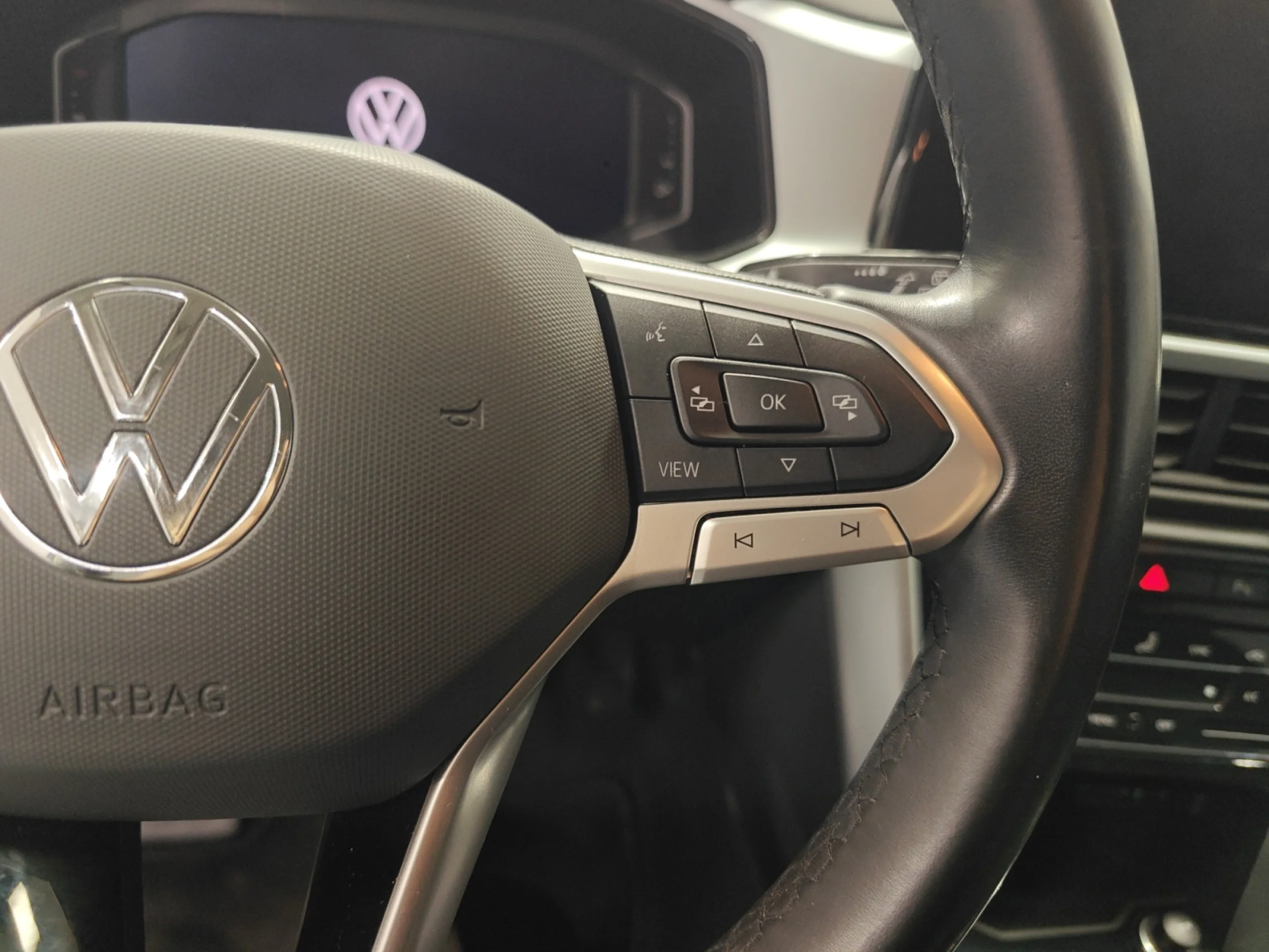 VOLKSWAGEN T ROC LIFE 1.0 TSI 81KW (110CV) - Foto 10