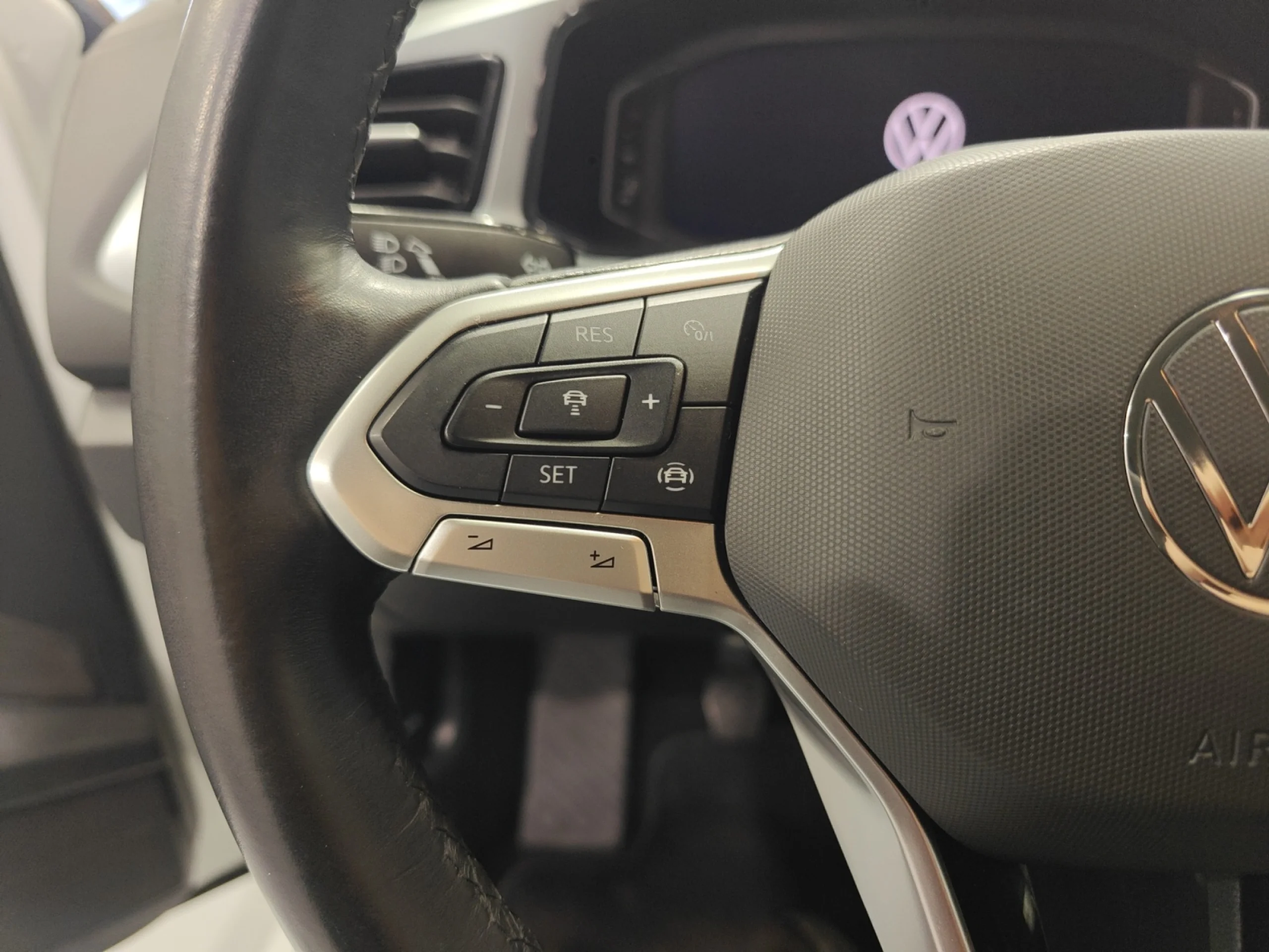 VOLKSWAGEN T ROC LIFE 1.0 TSI 81KW (110CV) - Foto 11