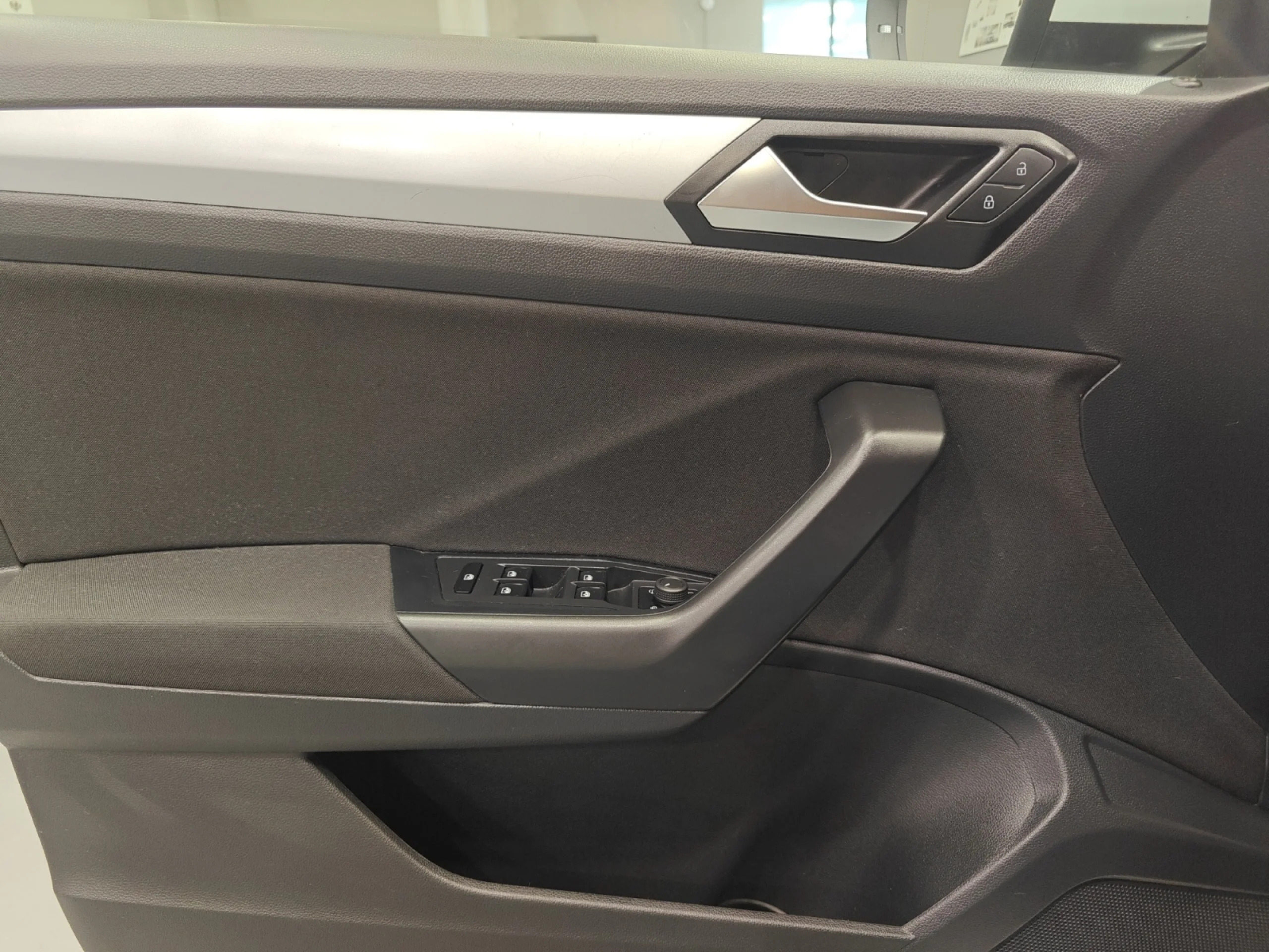 VOLKSWAGEN T ROC LIFE 1.0 TSI 81KW (110CV) - Foto 13