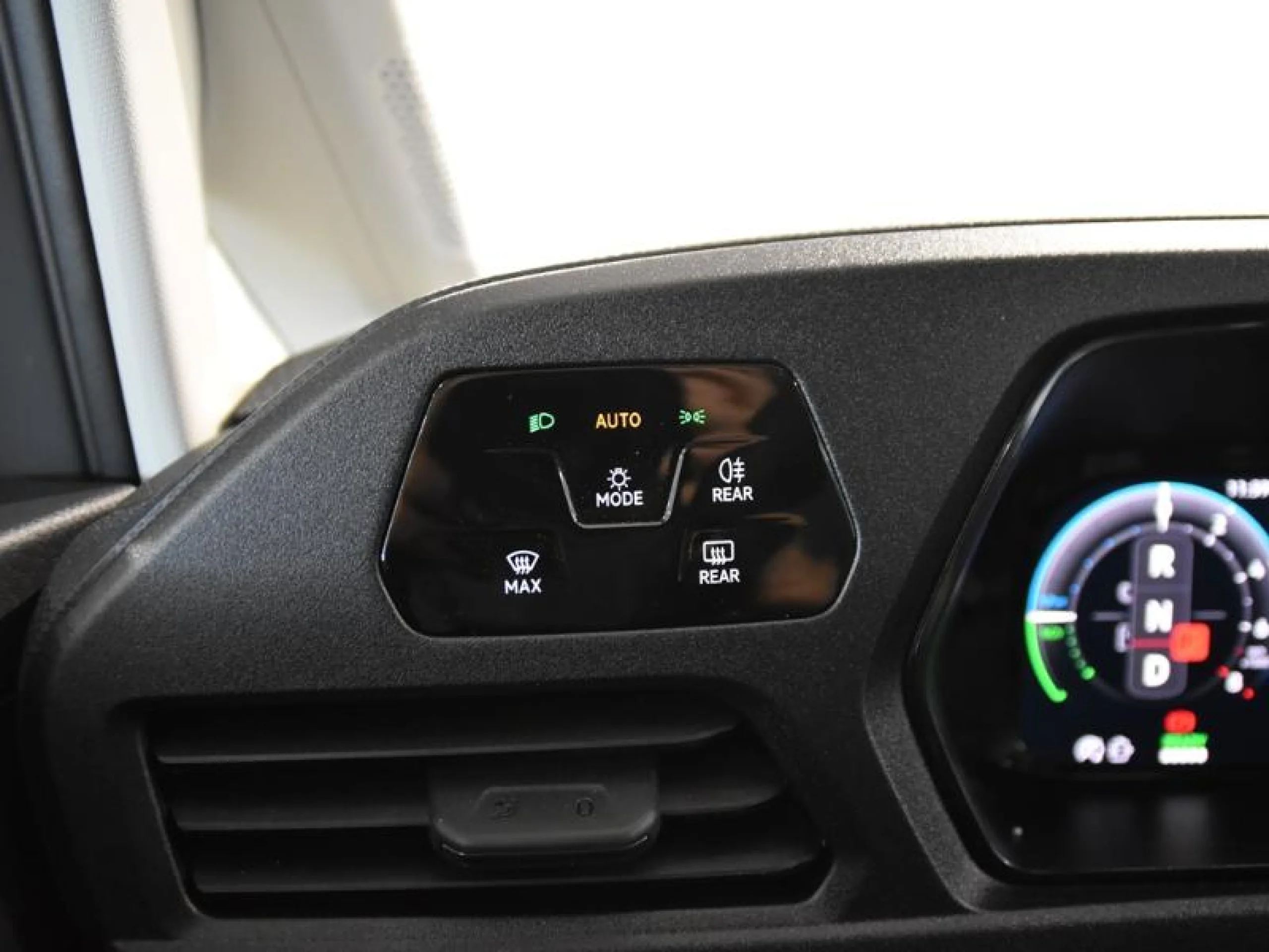 VW COMERCIALES Caddy CADDY  ORIGIN 5 ASIENTOS  1.5 TSI HYBRID 85 KW (116 CV) / 85 KW (116 CV) DSG 6 VEL. - Foto 18