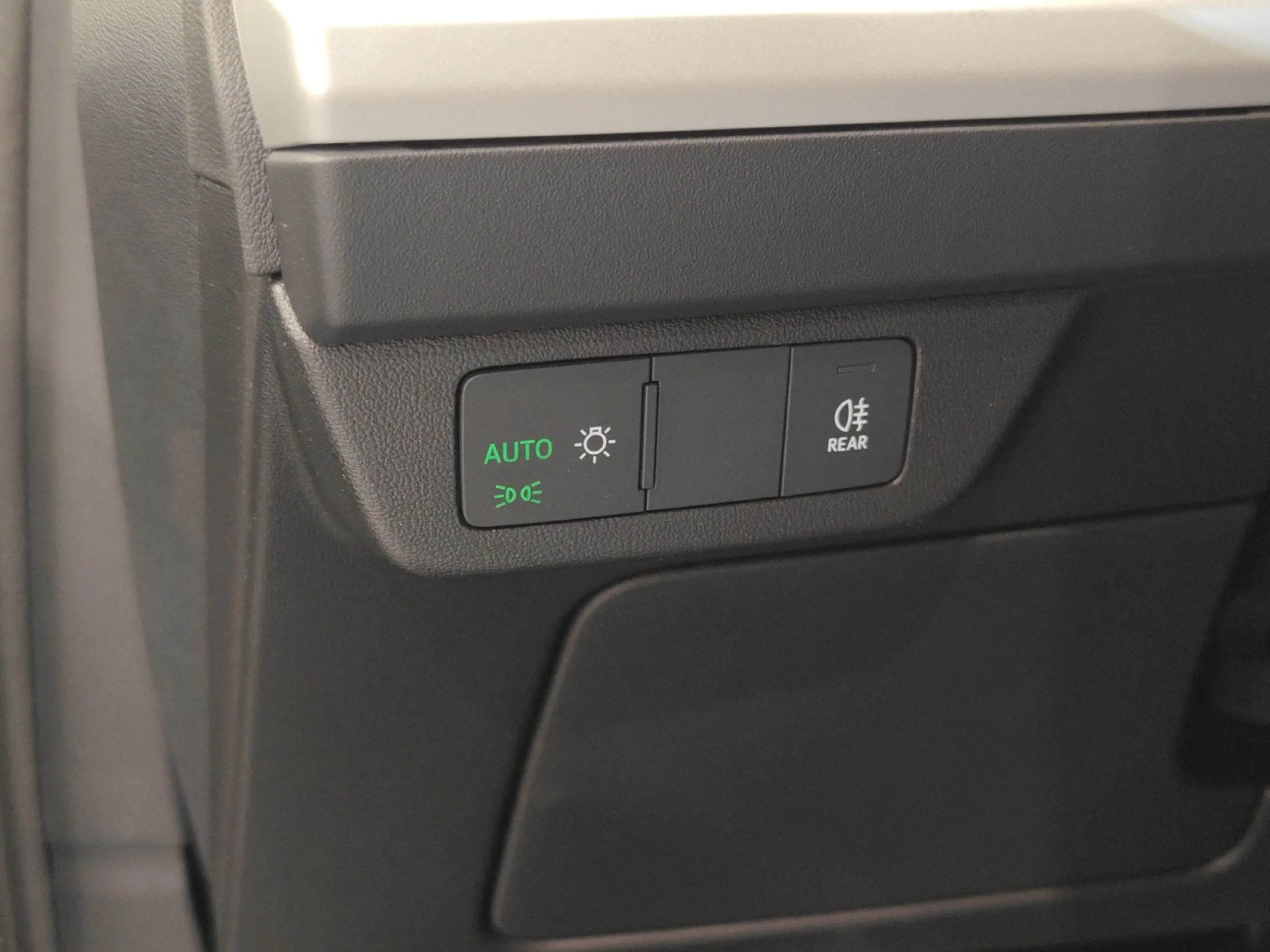 AUDI Q4 E TRON ADVANCED 40 E TRON 150KW 63KWH - Foto 12