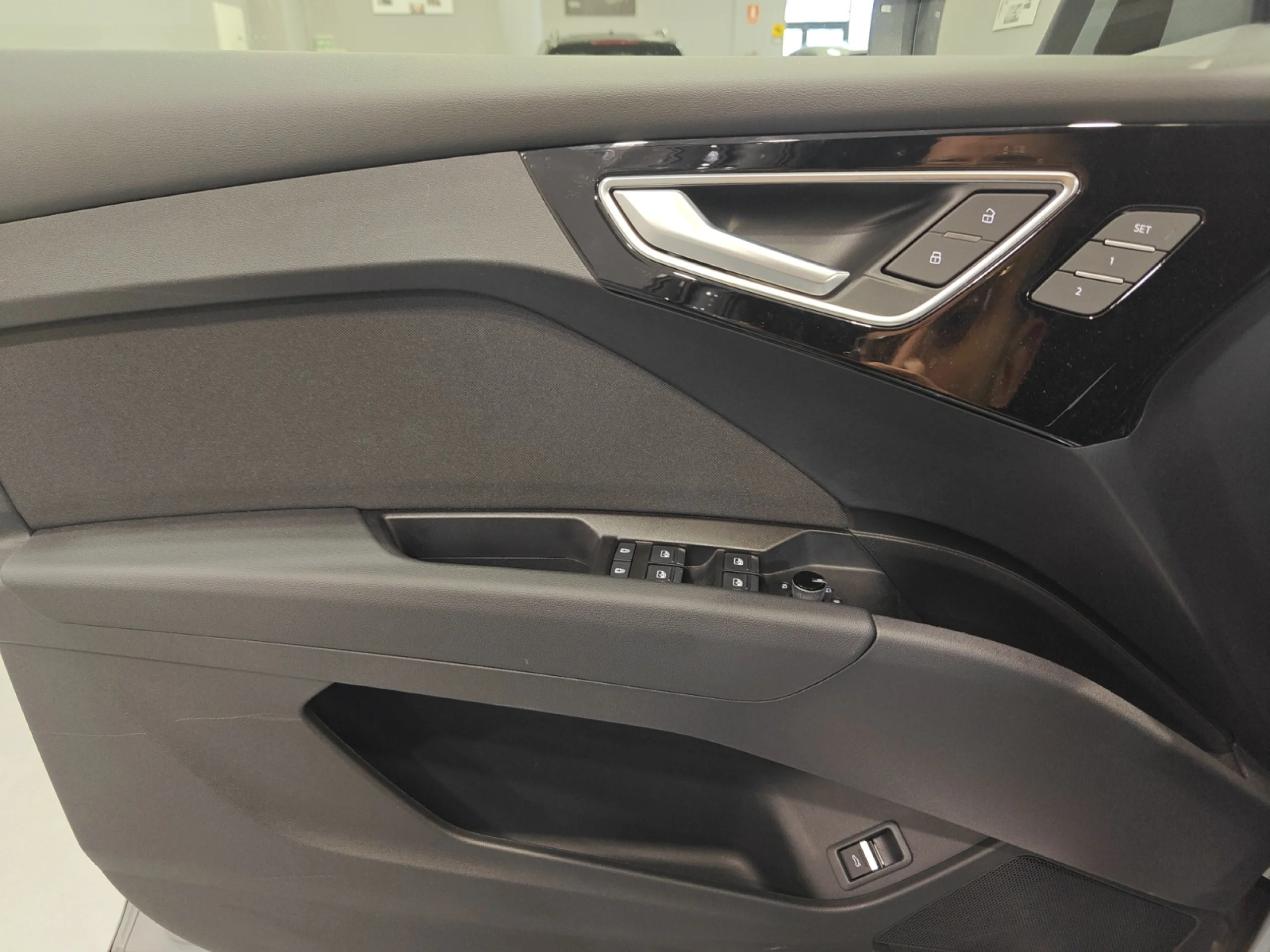 AUDI Q4 E TRON ADVANCED 40 E TRON 150KW 63KWH - Foto 13