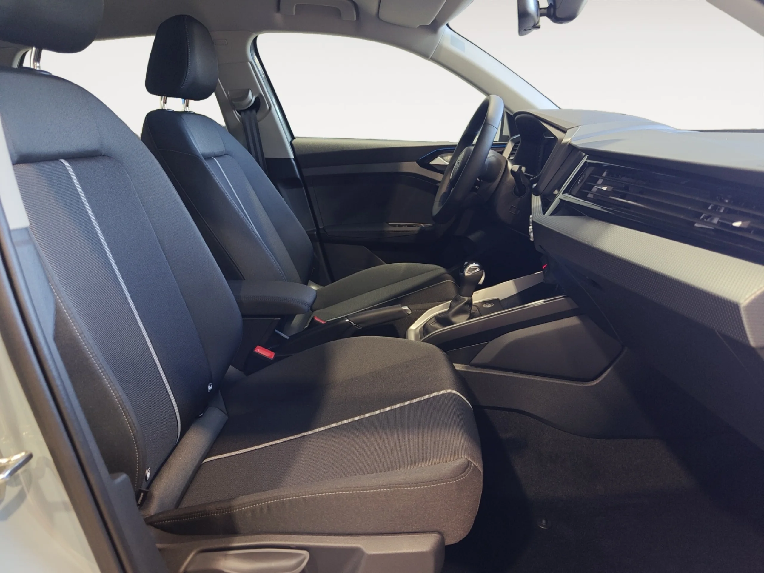 AUDI A1 SPORTBACK ADVANCED 30 TFSI 85KW S TRONIC - Foto 5