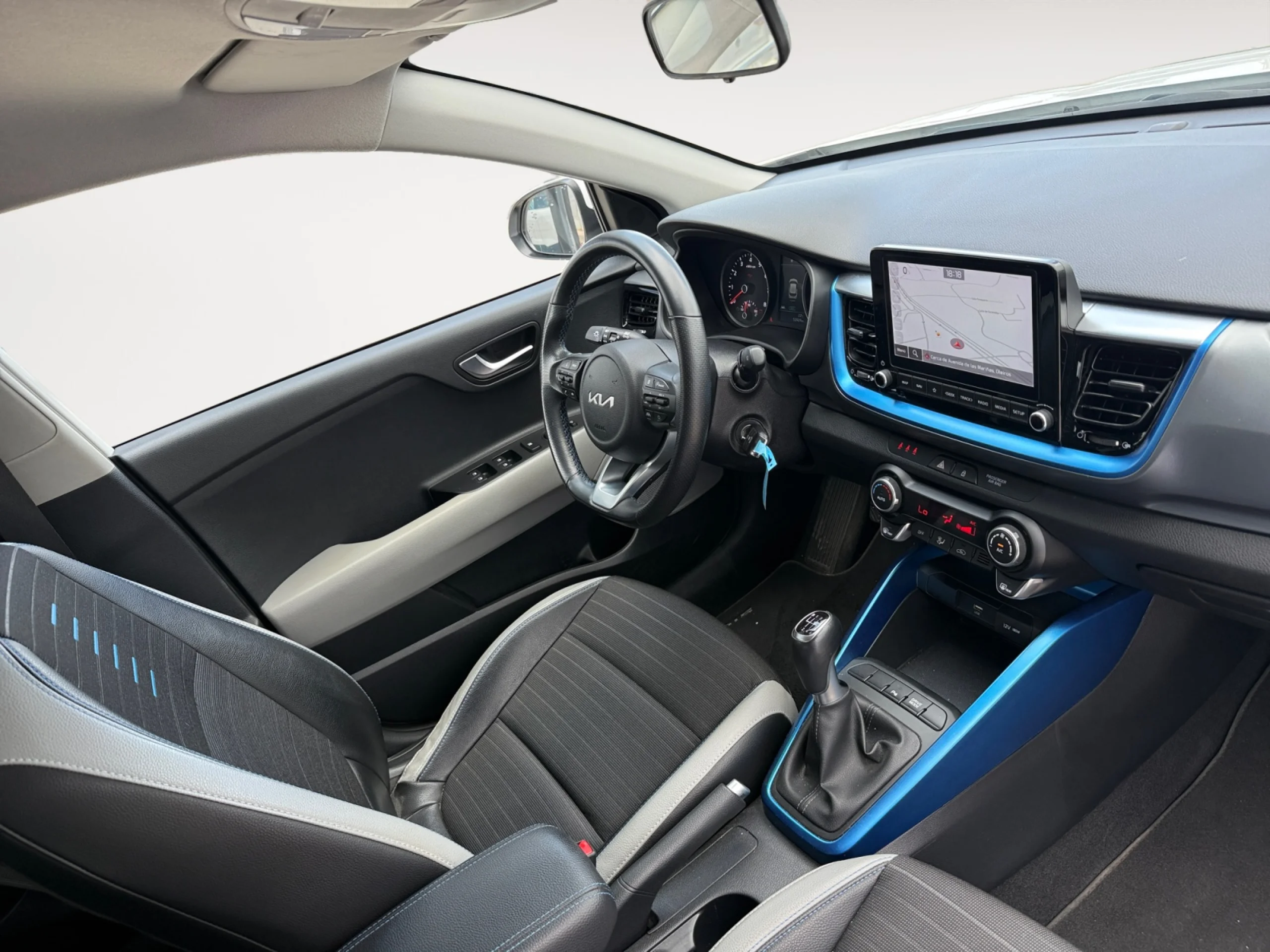 KIA STONIC 1.0 T GDI 74KW (100CV) MHEV IMT DRIVE - Foto 5