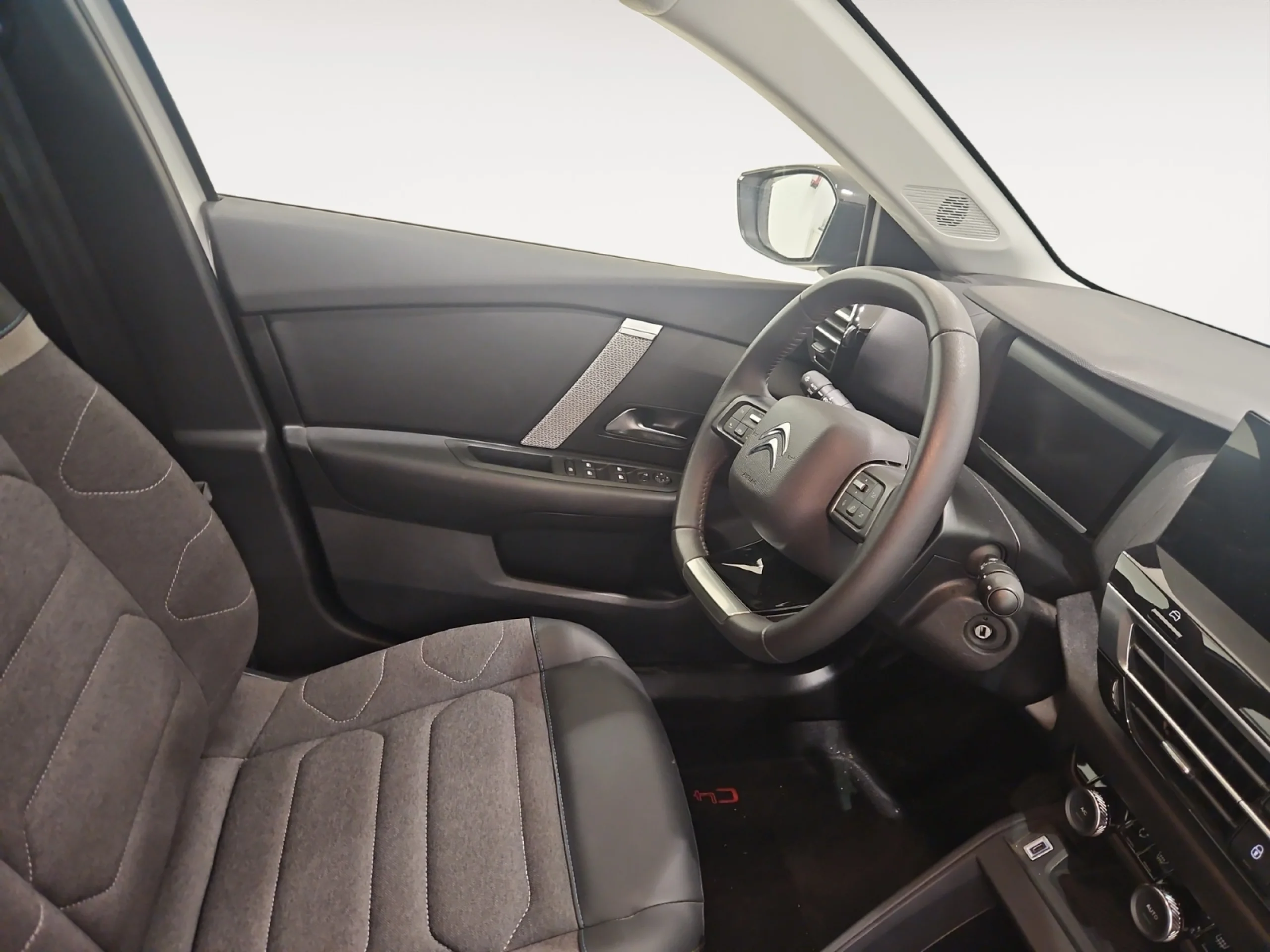 CITROEN C4 BLUEHDI 130 S&S EAT8 FEEL PACK - Foto 4